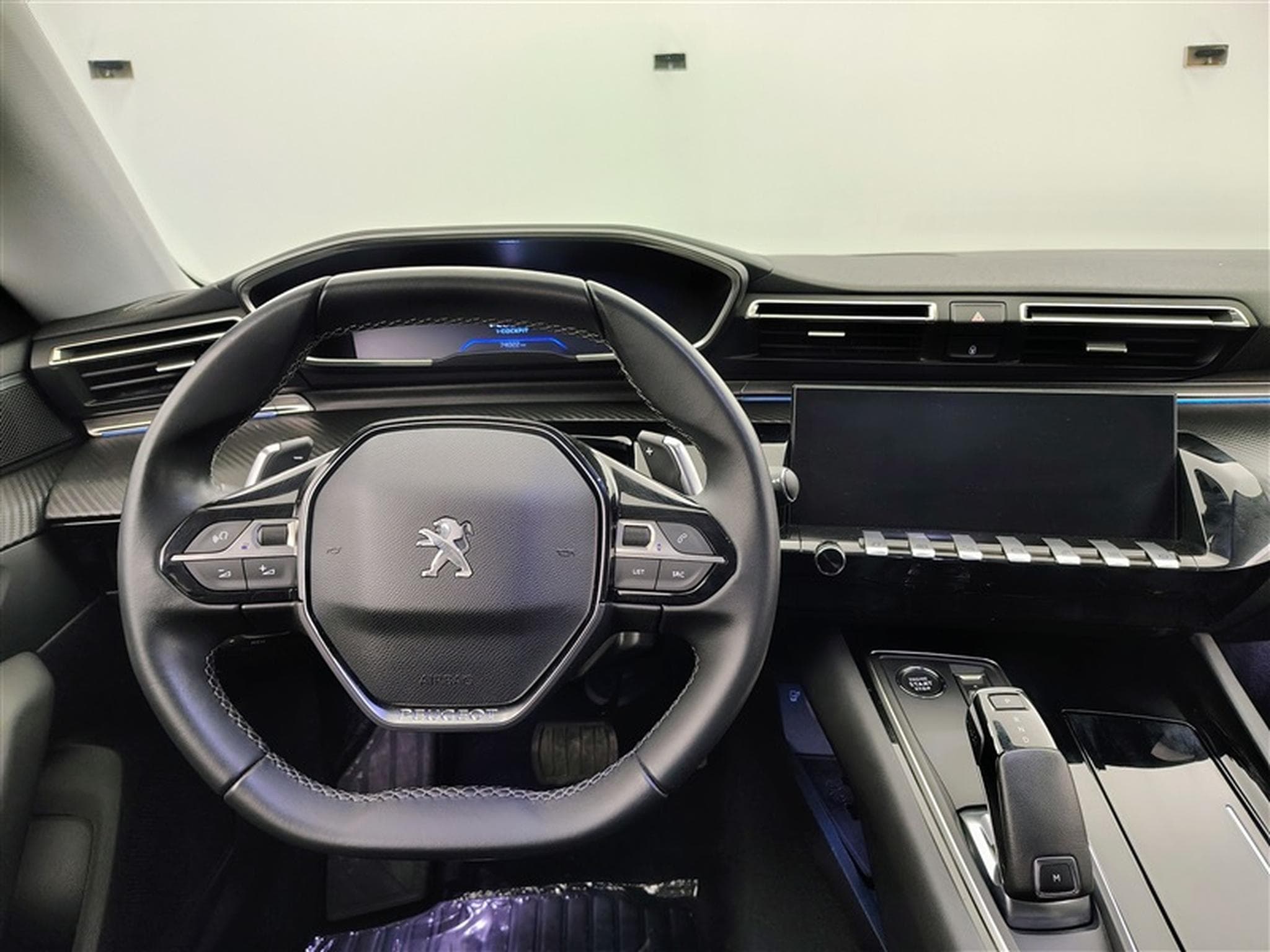 Peugeot 508 SW 1.2 PureTech Allure Pack Navi / Led / PDC av+ar (2022) - Photo 8