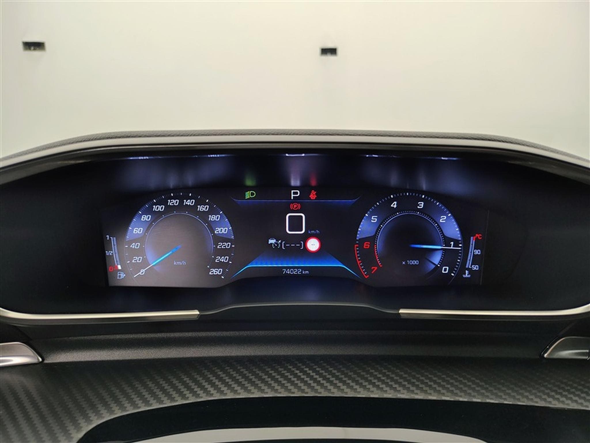 Peugeot 508 SW 1.2 PureTech Allure Pack Navi / Led / PDC av+ar (2022) - Photo 9
