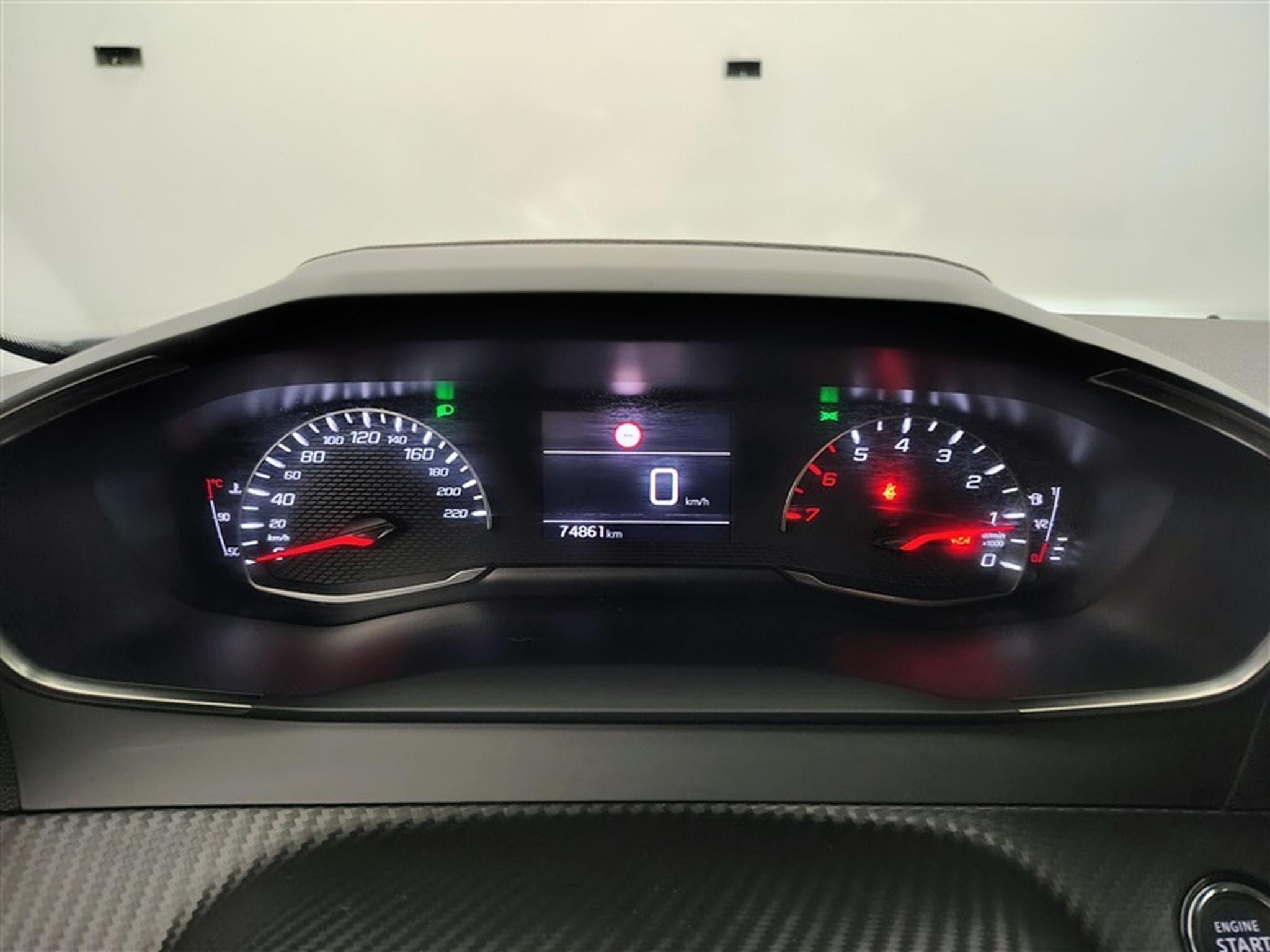 Peugeot 2008 1.5 BlueHDi Active **CAM/NAVI/CARPLAY** (2021) - Foto 10