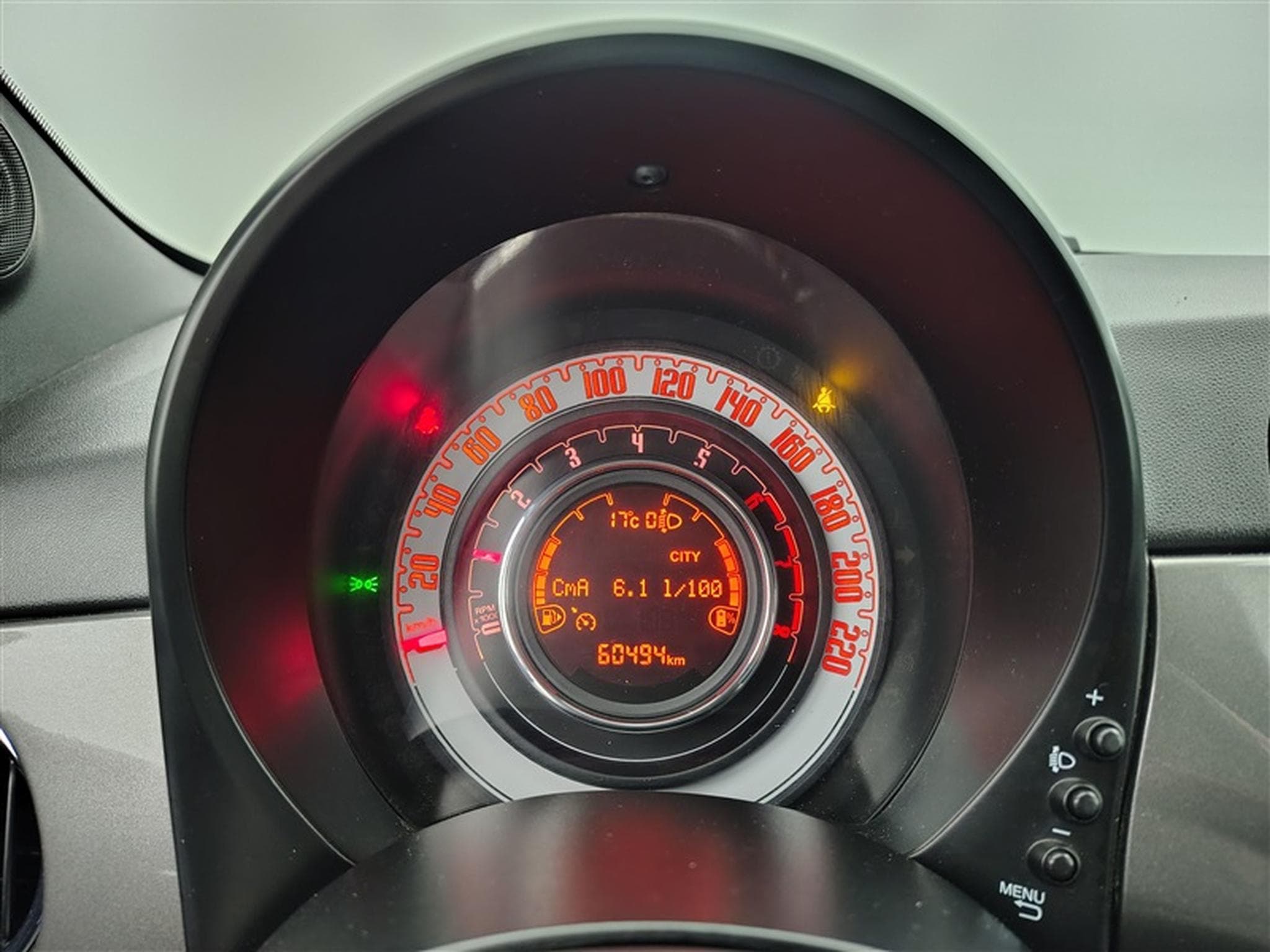 Fiat 500 1.0i MHEV Pop CARPLAY / PDC (2023) - Foto 9