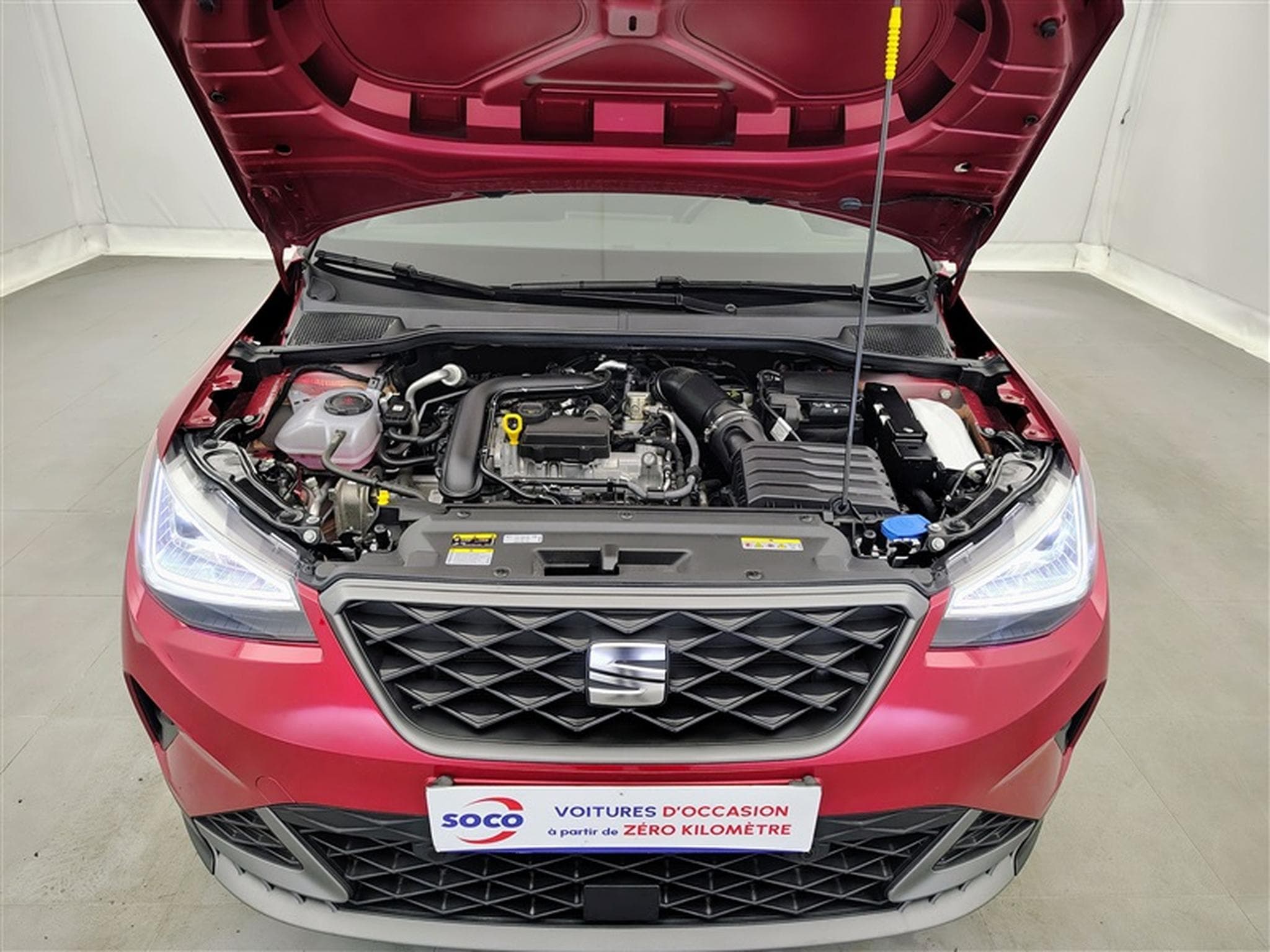 Seat Arona 1.0 TSI 115cv FR NAVI / FULL LED / SIEGES SPORT / CAMERA (2025) - Foto 19