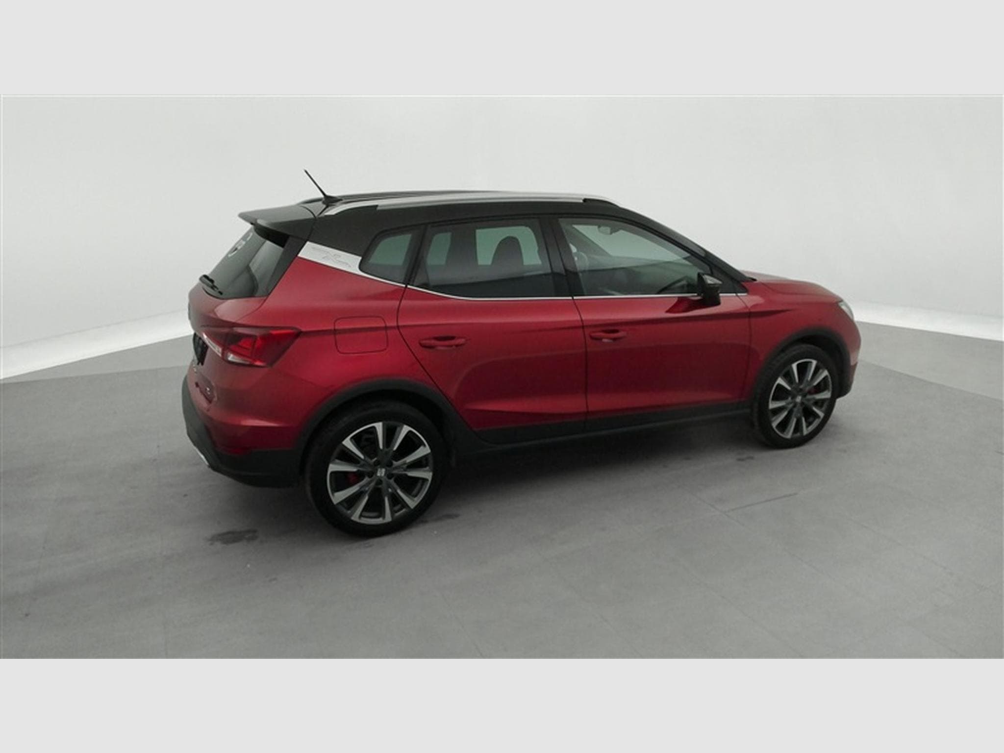 Seat Arona 1.0 TSI 115cv FR NAVI / FULL LED / SIEGES SPORT / CAMERA (2025) - Foto 25