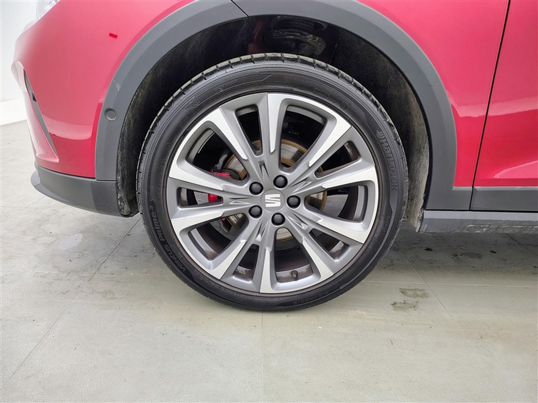 Seat Arona 1.0 TSI 115cv FR NAVI / FULL LED / SIEGES SPORT / CAMERA (2025) - Foto 6