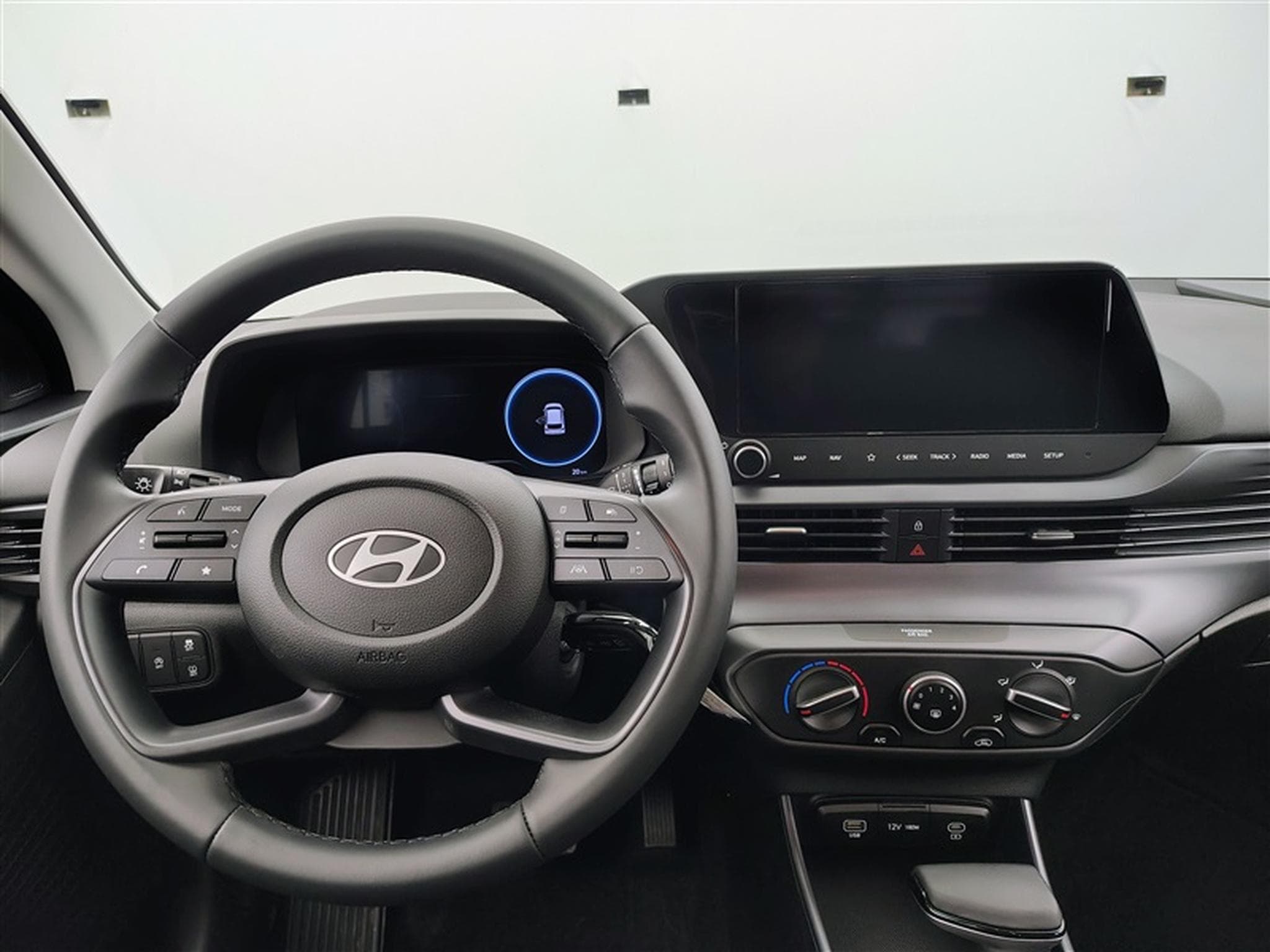 Hyundai i20 1.0 T-GDi 90Cv DCT ConnectLine NAVI / CARPLAY / CAMERA (2026) - Foto 9