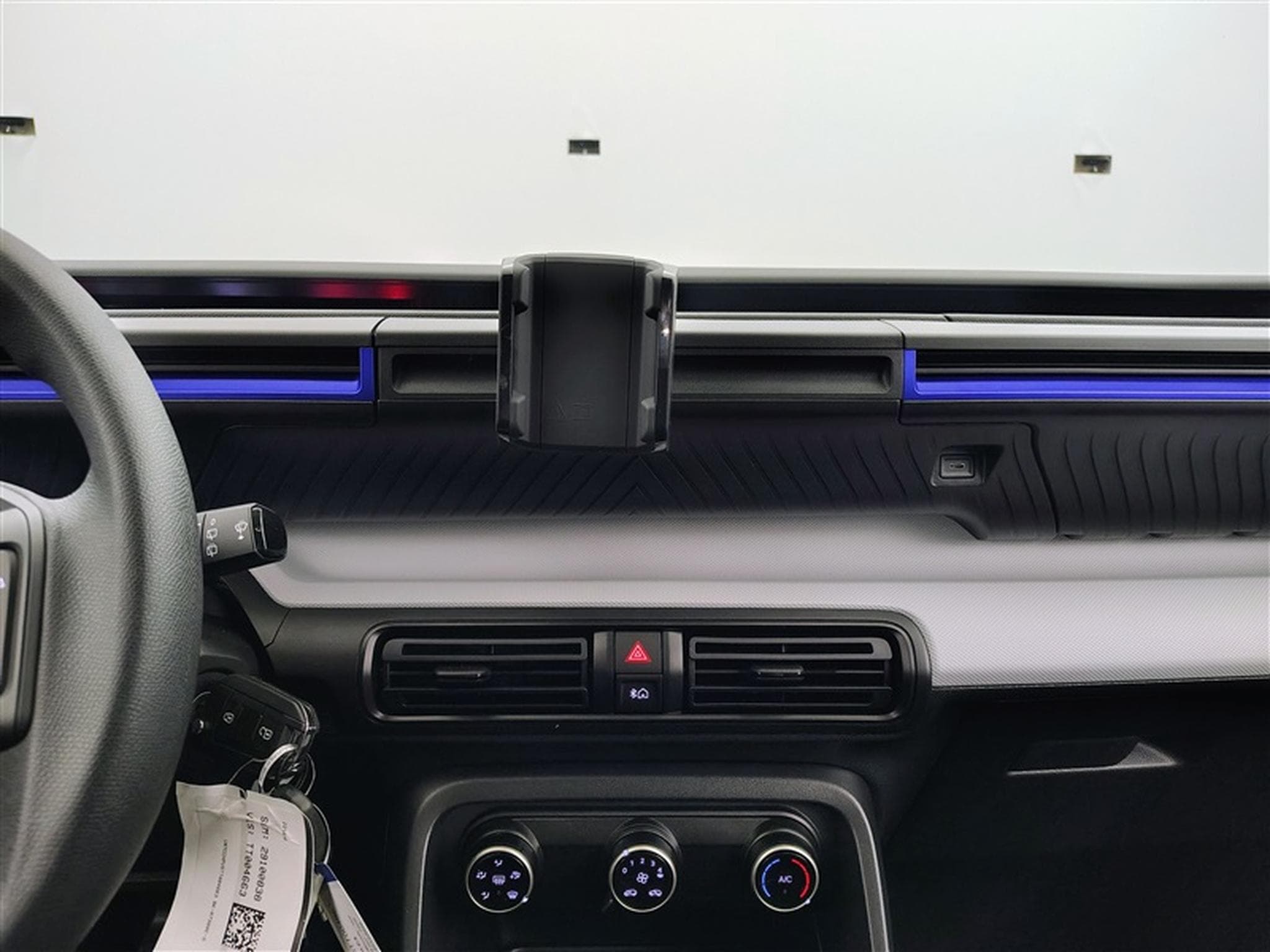 Citroen C3 1.2 PureTech 100cv You! (2025) - Photo 10