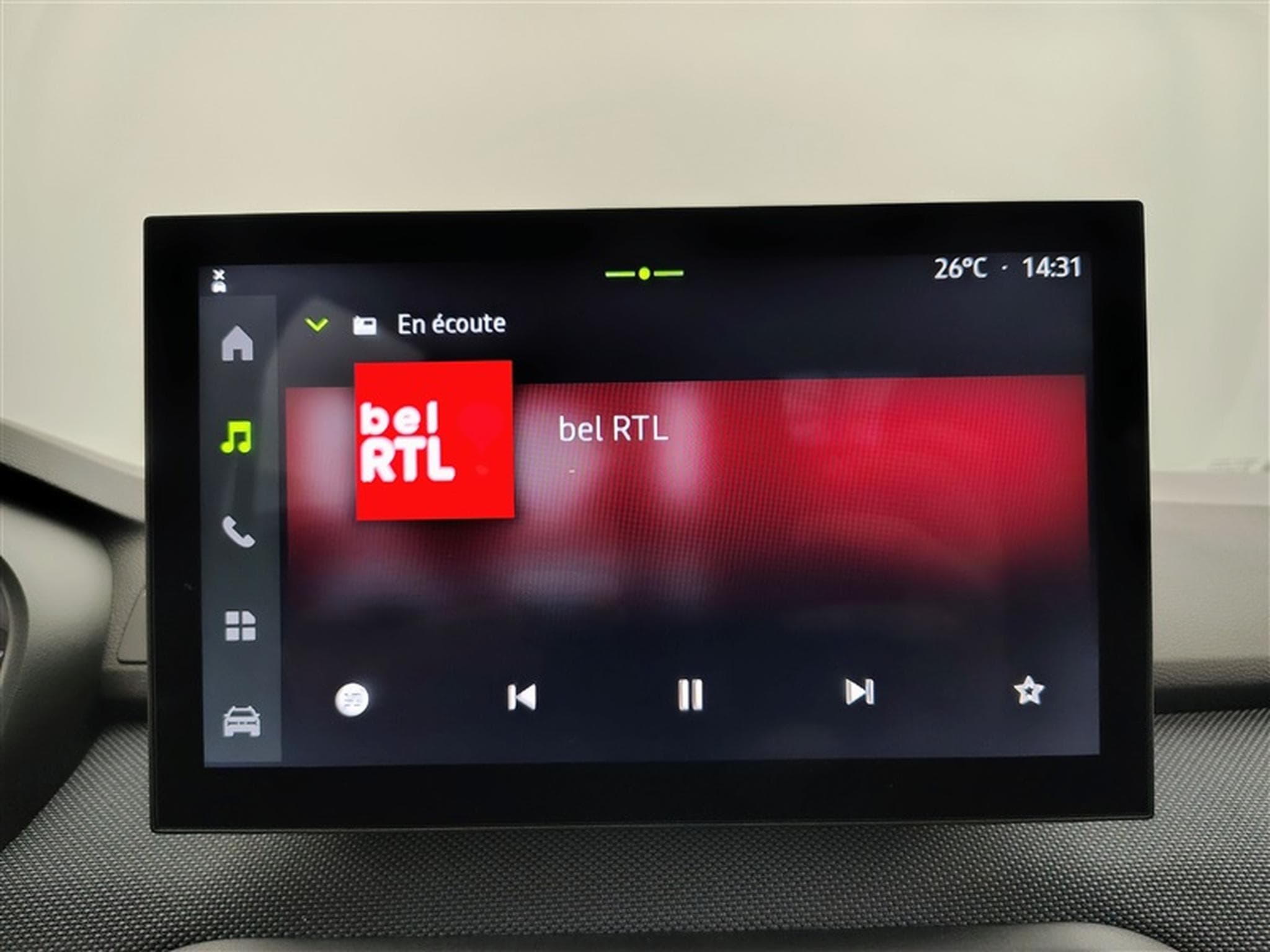 Dacia Sandero 1.0 TCe 110cv Stepway CARPLAY / FULL LED / CAMERA (2026) - Photo 11