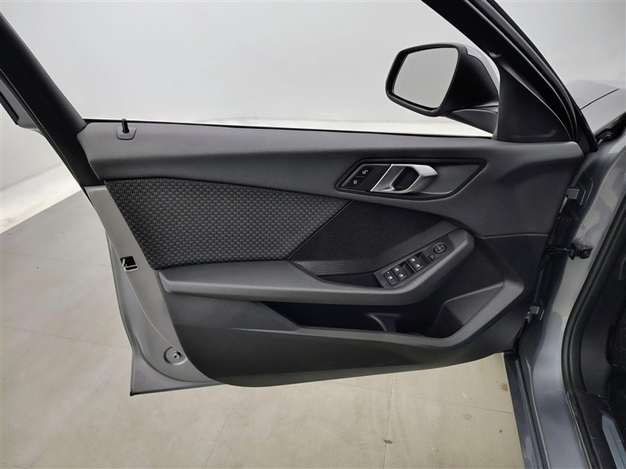 BMW 116 116i Business Line NAVI/FULL LED/JA16/PDC AV AR (2023) - Photo 17