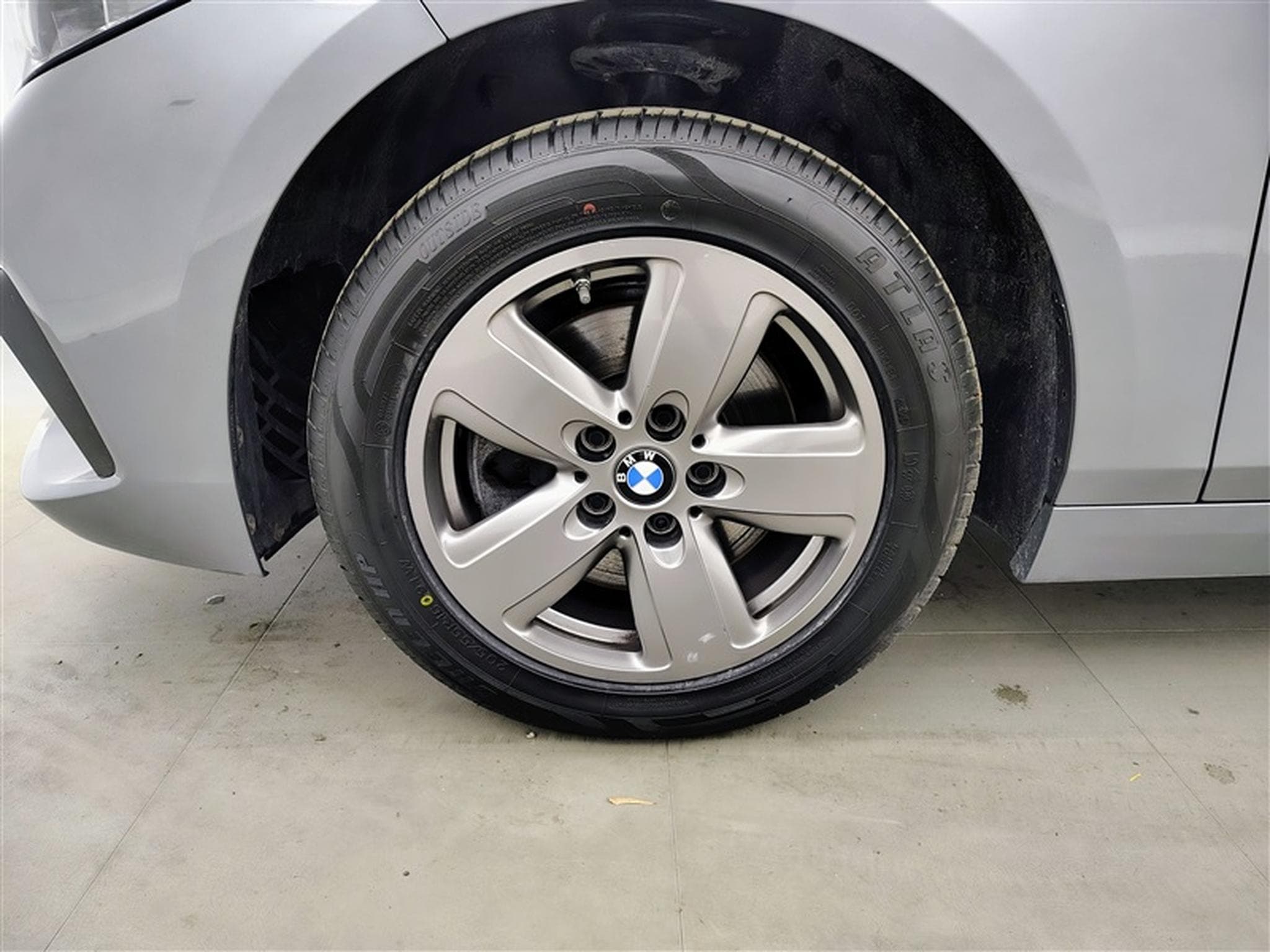 BMW 116 116i Business Line NAVI/FULL LED/JA16/PDC AV AR (2023) - Photo 6