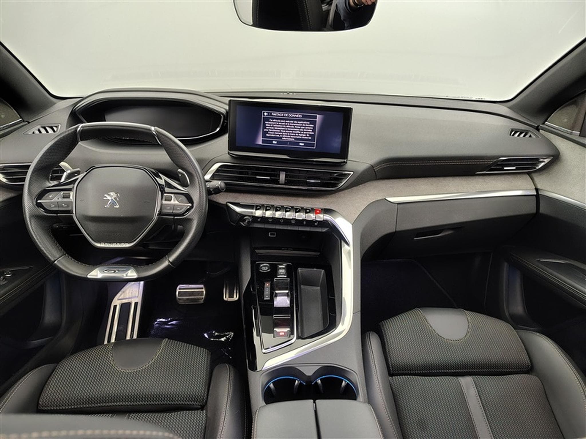 Peugeot 5008 1.2 GT Line 7Pl  Navi / Led / Toit Pano (2023) - Photo 8