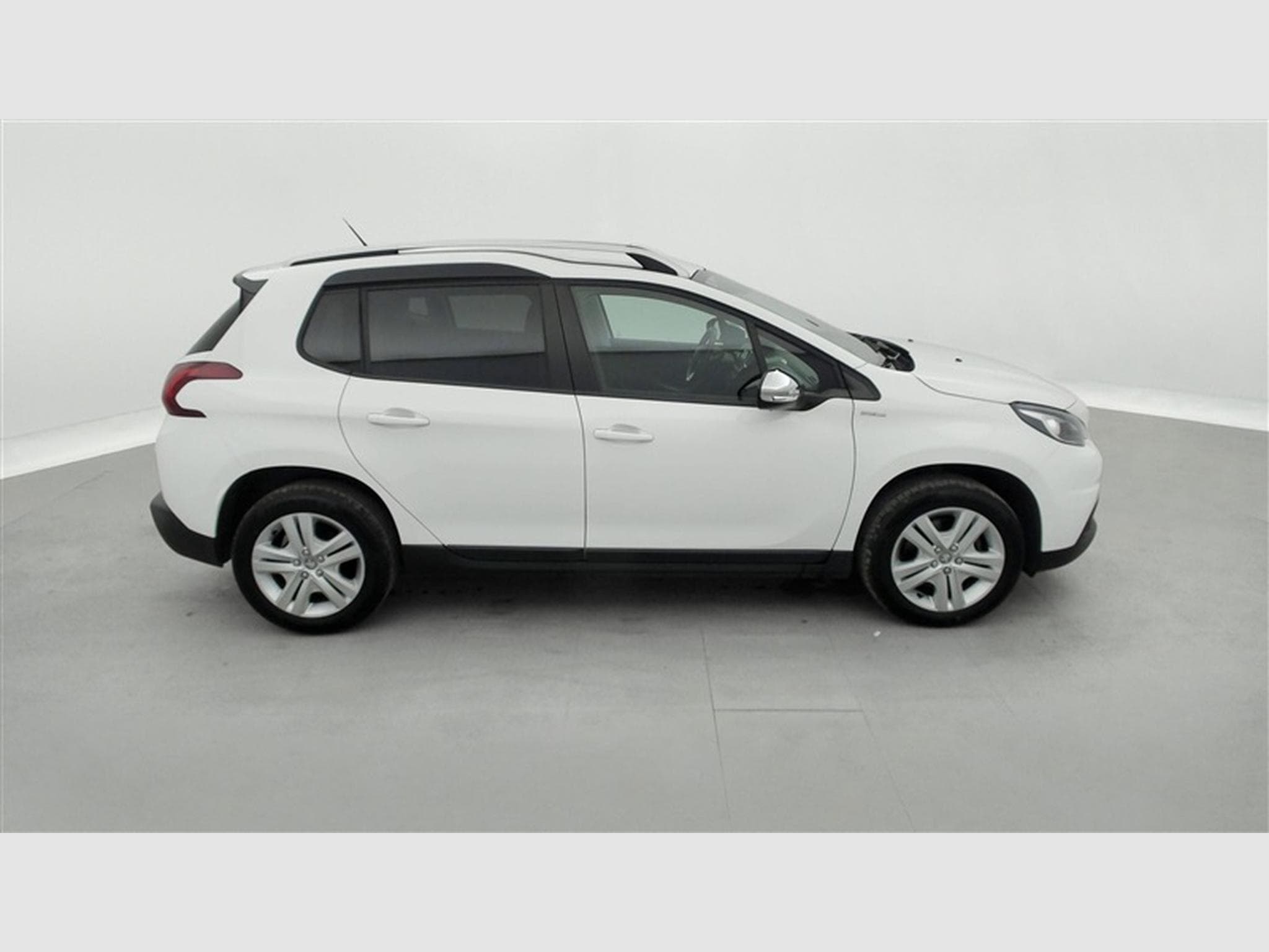 Peugeot 2008 1.2 PureTech 110Cv AUTO Style (2019) - Photo 23