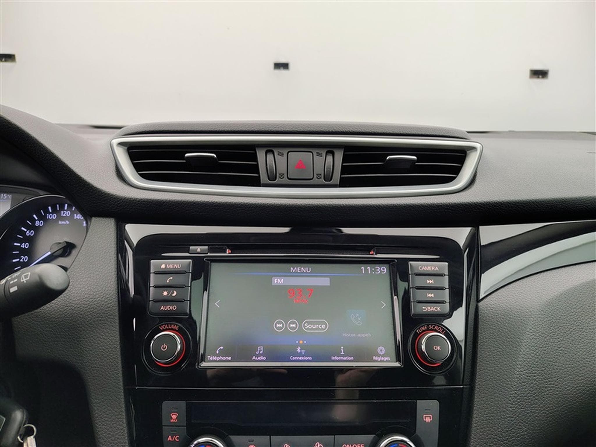 Nissan Qashqai 1.3 DIG-T Urban Edition (2021) - Photo 11
