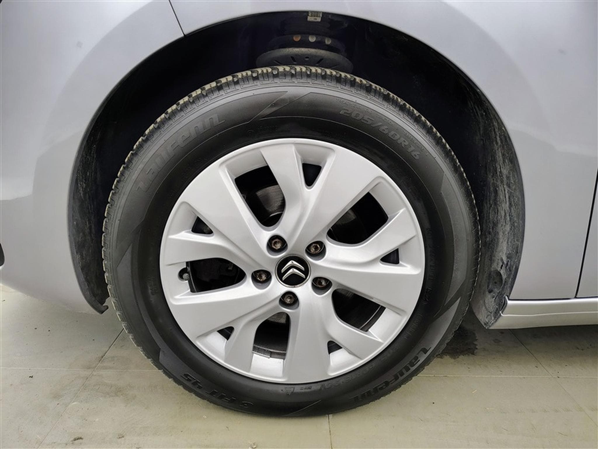 Citroen Grand C4 SpaceTourer 1.2 PureTech 130cv EAT8 Feel 7PL NAVI / CARPLAY / ALU / PDC (2021) - Photo 6
