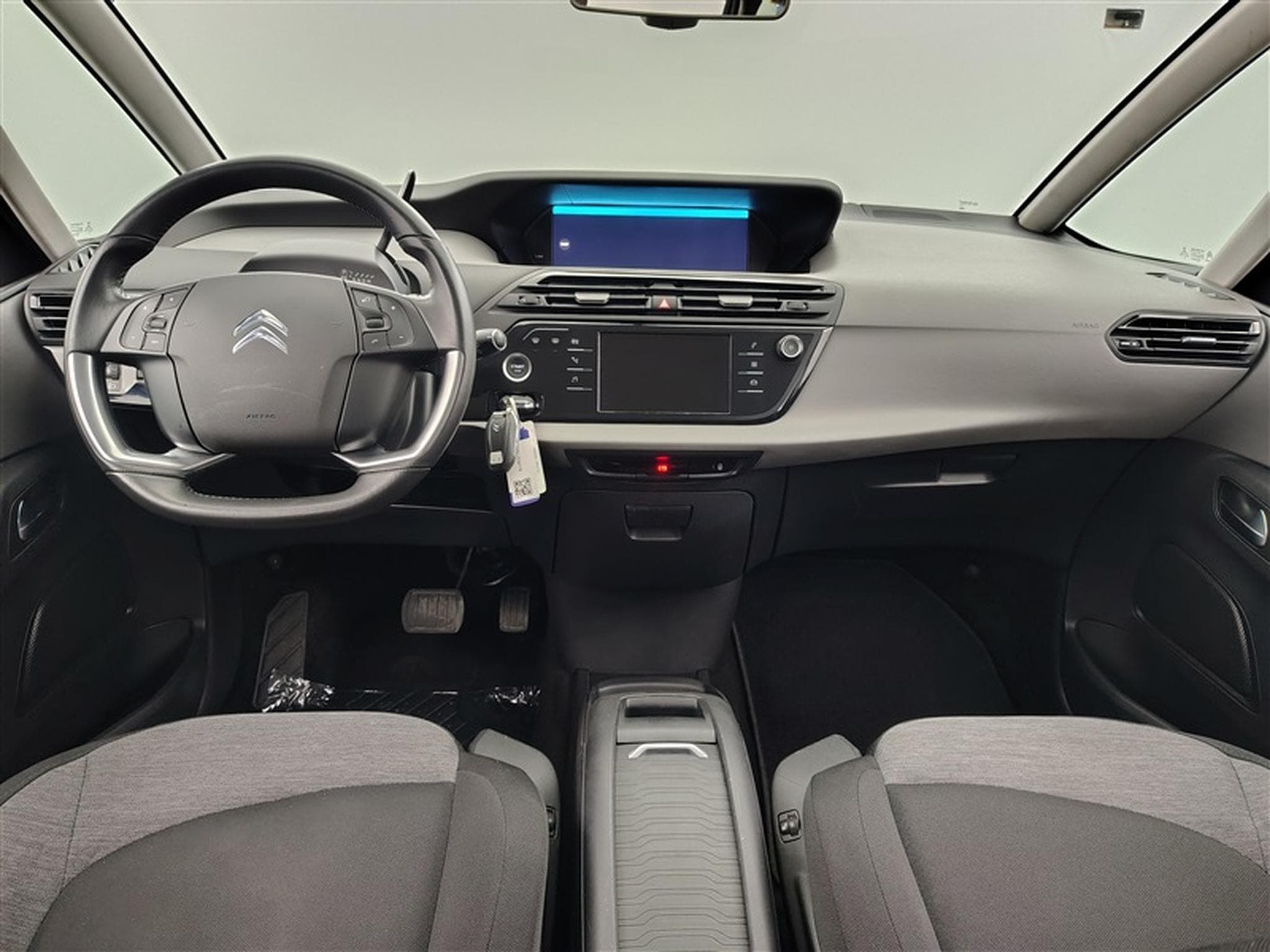 Citroen Grand C4 SpaceTourer 1.2 PureTech 130cv EAT8 Feel 7PL NAVI / CARPLAY / ALU / PDC (2021) - Photo 8