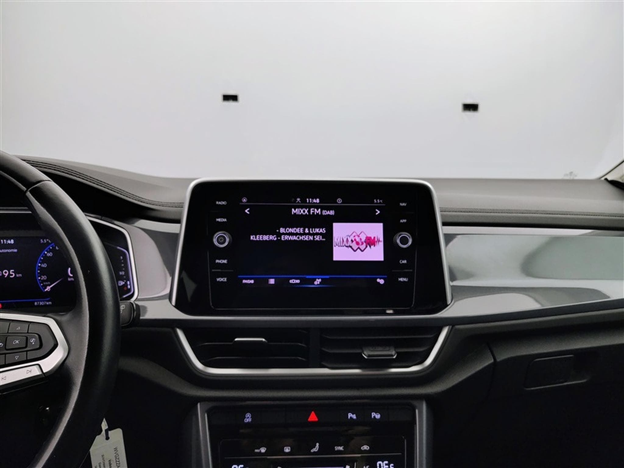 VW T-Roc 1.0 TSI 110Cv Style CARPLAY / ALU / PDC (2022) - Photo 11