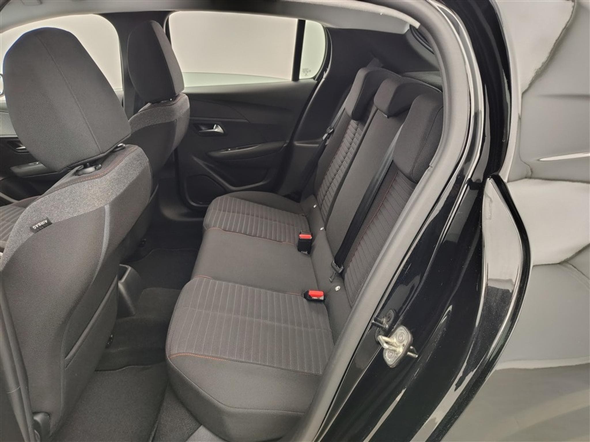 Peugeot 208 1.2i PureTech Active Pack (EU6.4) (2022) - Photo 13