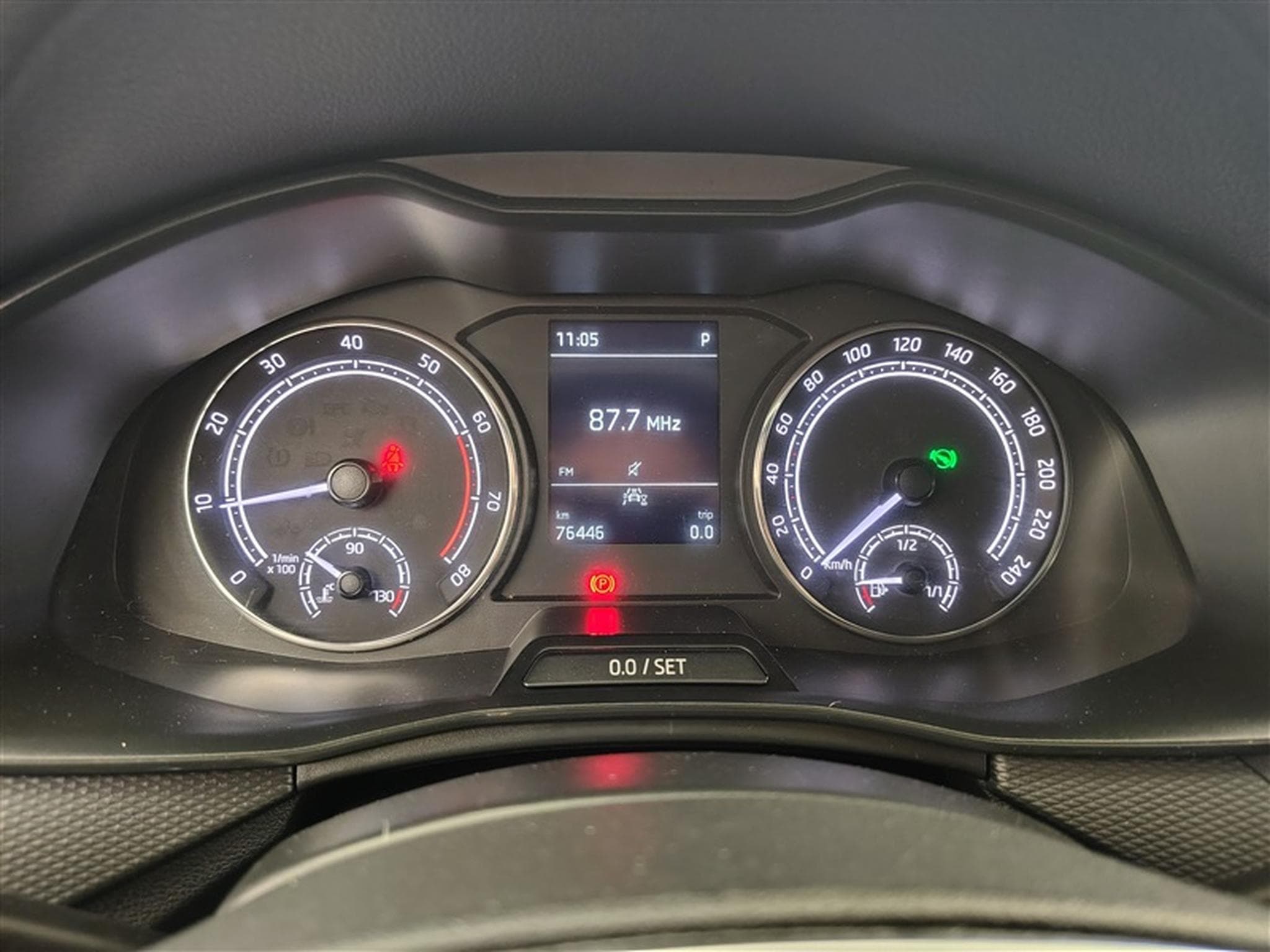 Skoda Kamiq 1.5 TSI 150cv DSG Ambition APP / FULL LED / CAMERA / KEYLESS (2021) - Photo 10