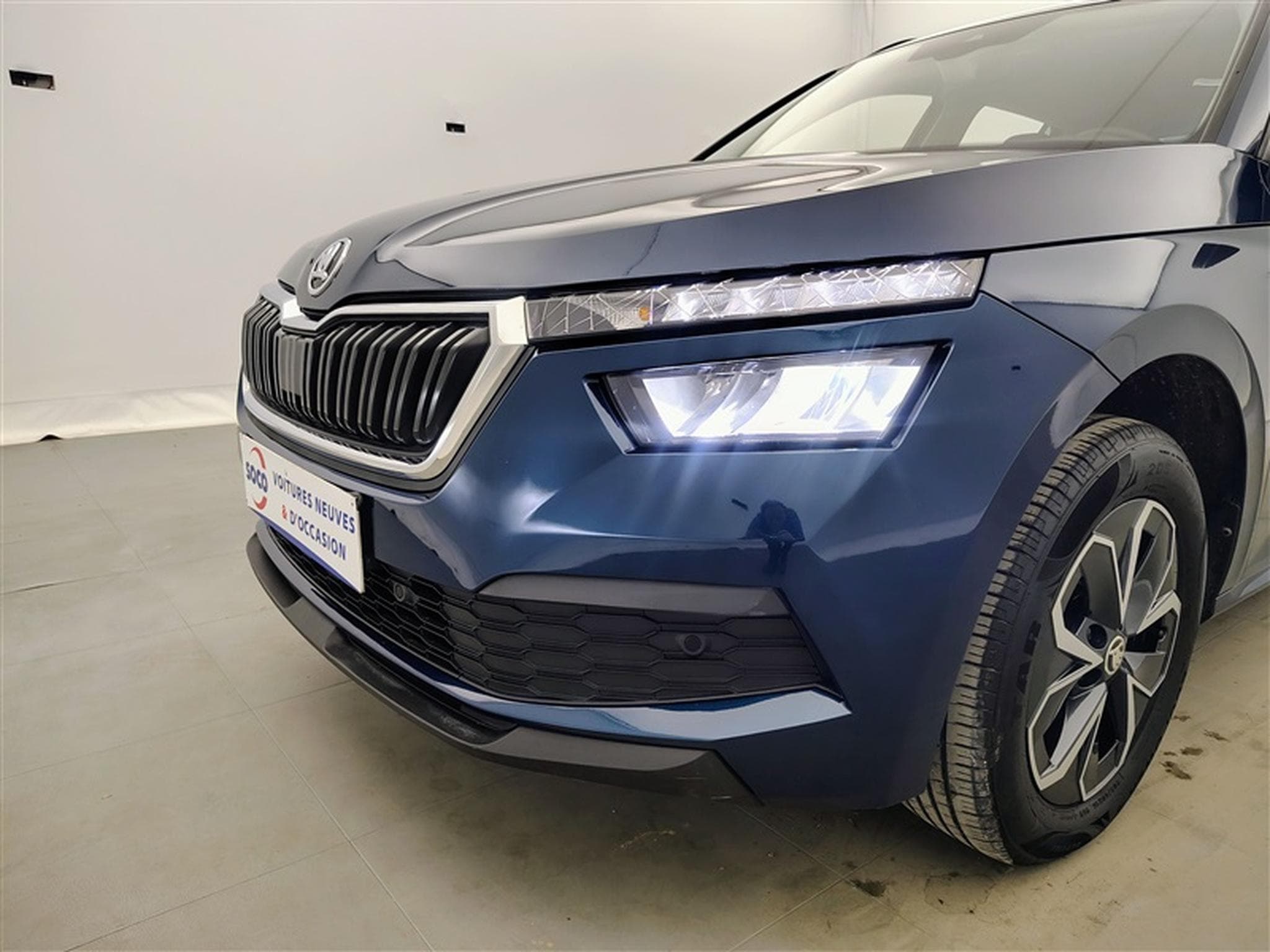 Skoda Kamiq 1.5 TSI 150cv DSG Ambition APP / FULL LED / CAMERA / KEYLESS (2021) - Photo 15