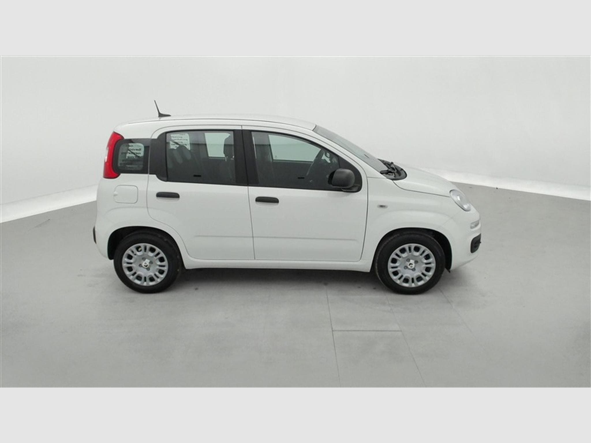 Fiat Panda 1.0i MHEV Icon 5p. CLIM / BLUETOOTH / PDC AR (2026) - Photo 23