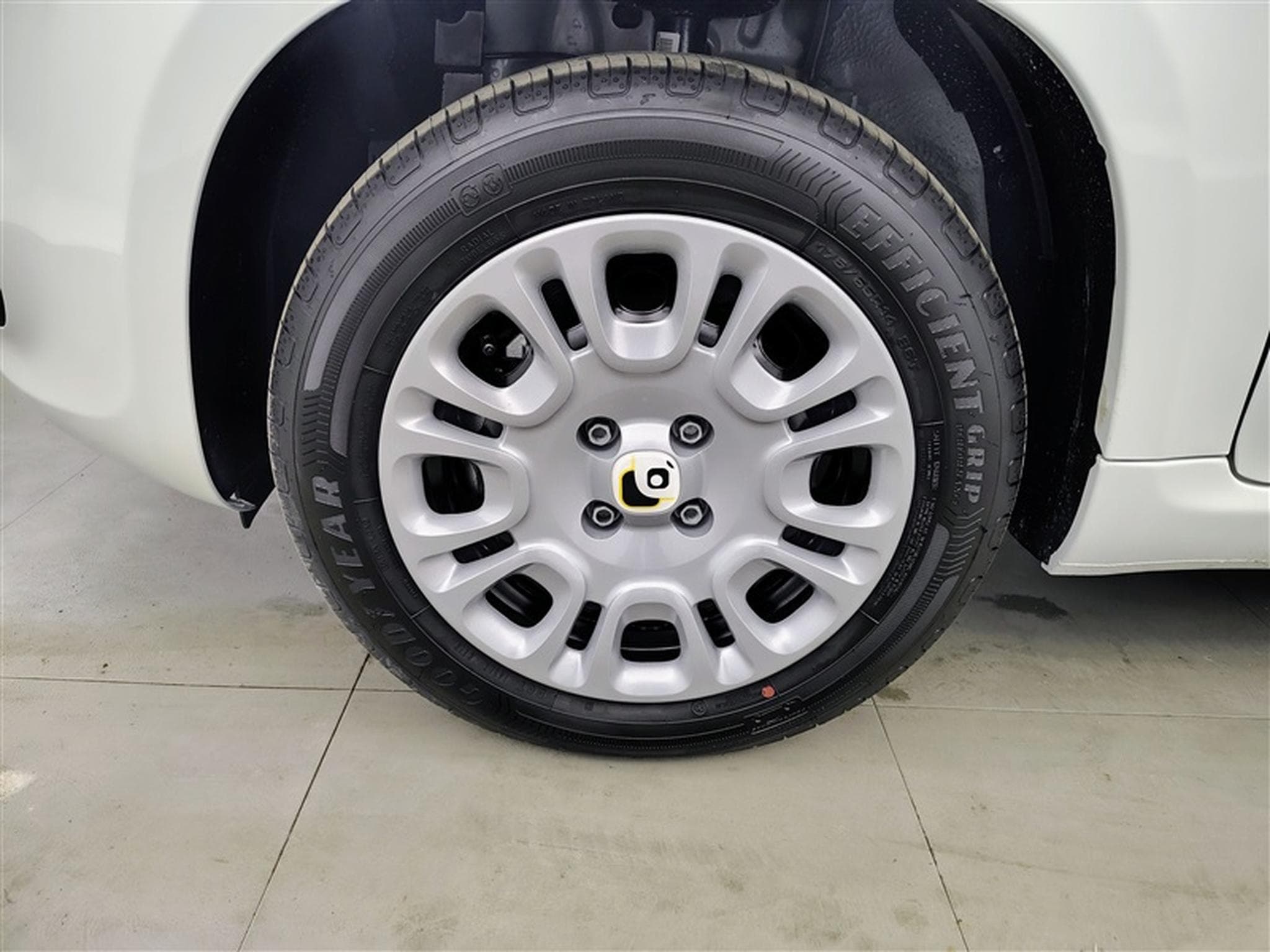 Fiat Panda 1.0i MHEV Icon 5p. CLIM / BLUETOOTH / PDC AR (2026) - Photo 6