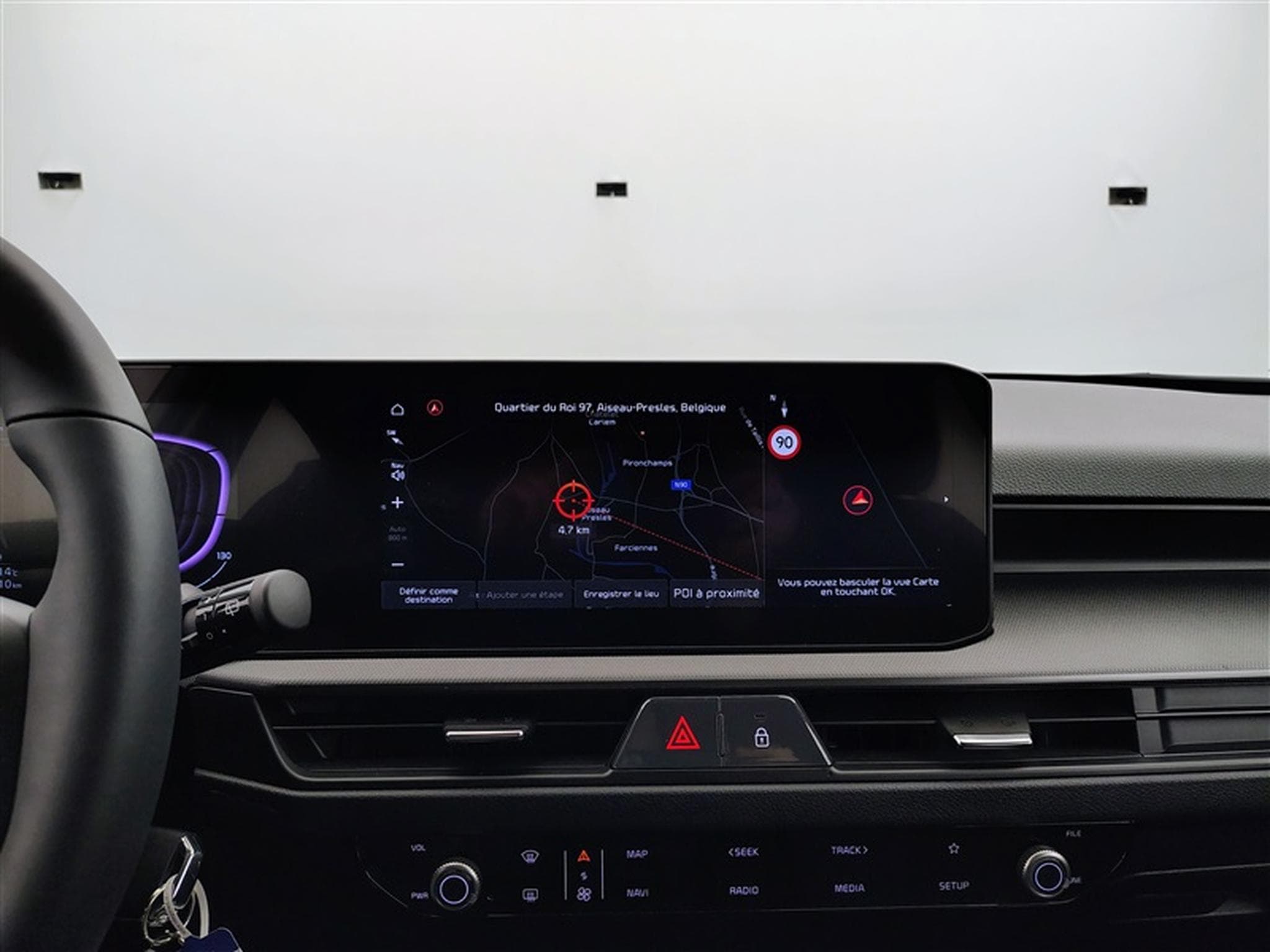 Kia Stonic 1.0 T-GDi 100cv Gold NAVI / CAMERA / CARPLAY (2026) - Photo 11