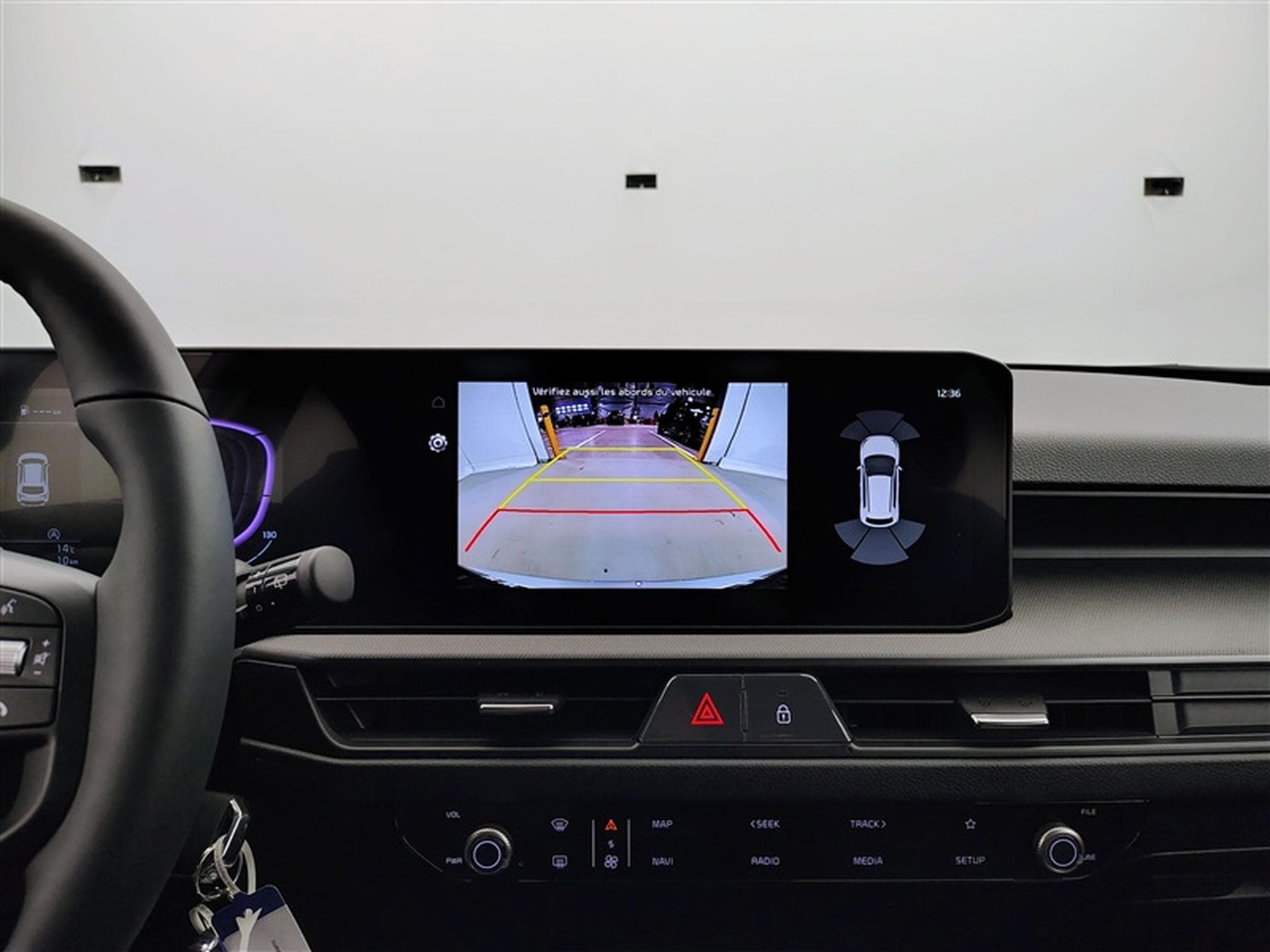 Kia Stonic 1.0 T-GDi 100cv Gold NAVI / CAMERA / CARPLAY (2026) - Photo 18