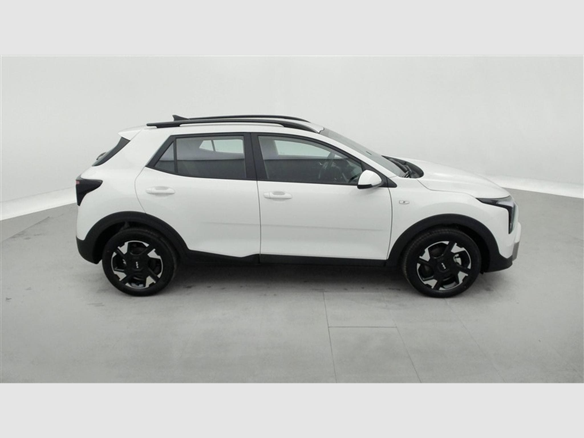 Kia Stonic 1.0 T-GDi 100cv Gold NAVI / CAMERA / CARPLAY (2026) - Photo 25