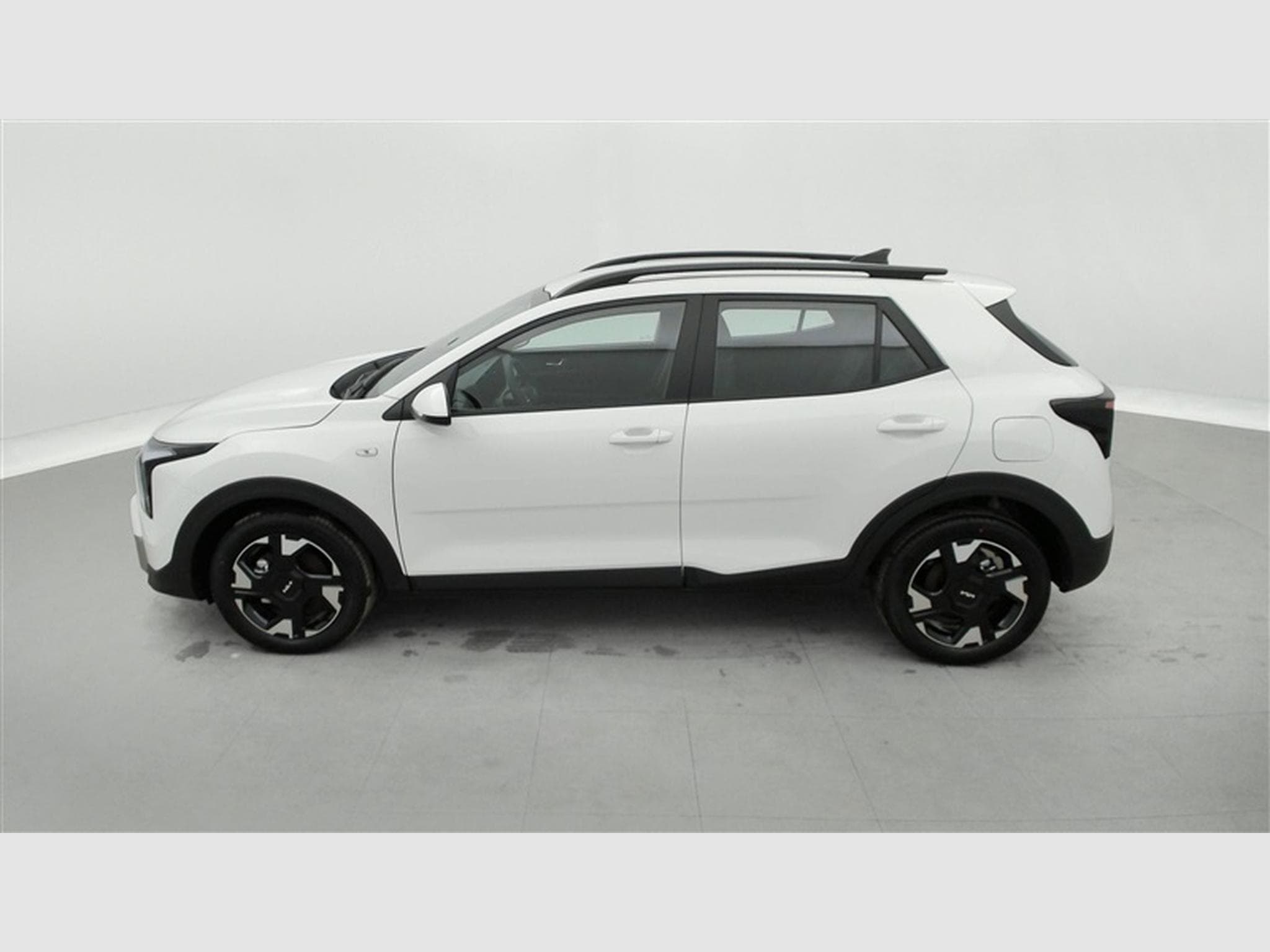 Kia Stonic 1.0 T-GDi 100cv Gold NAVI / CAMERA / CARPLAY (2026) - Photo 3