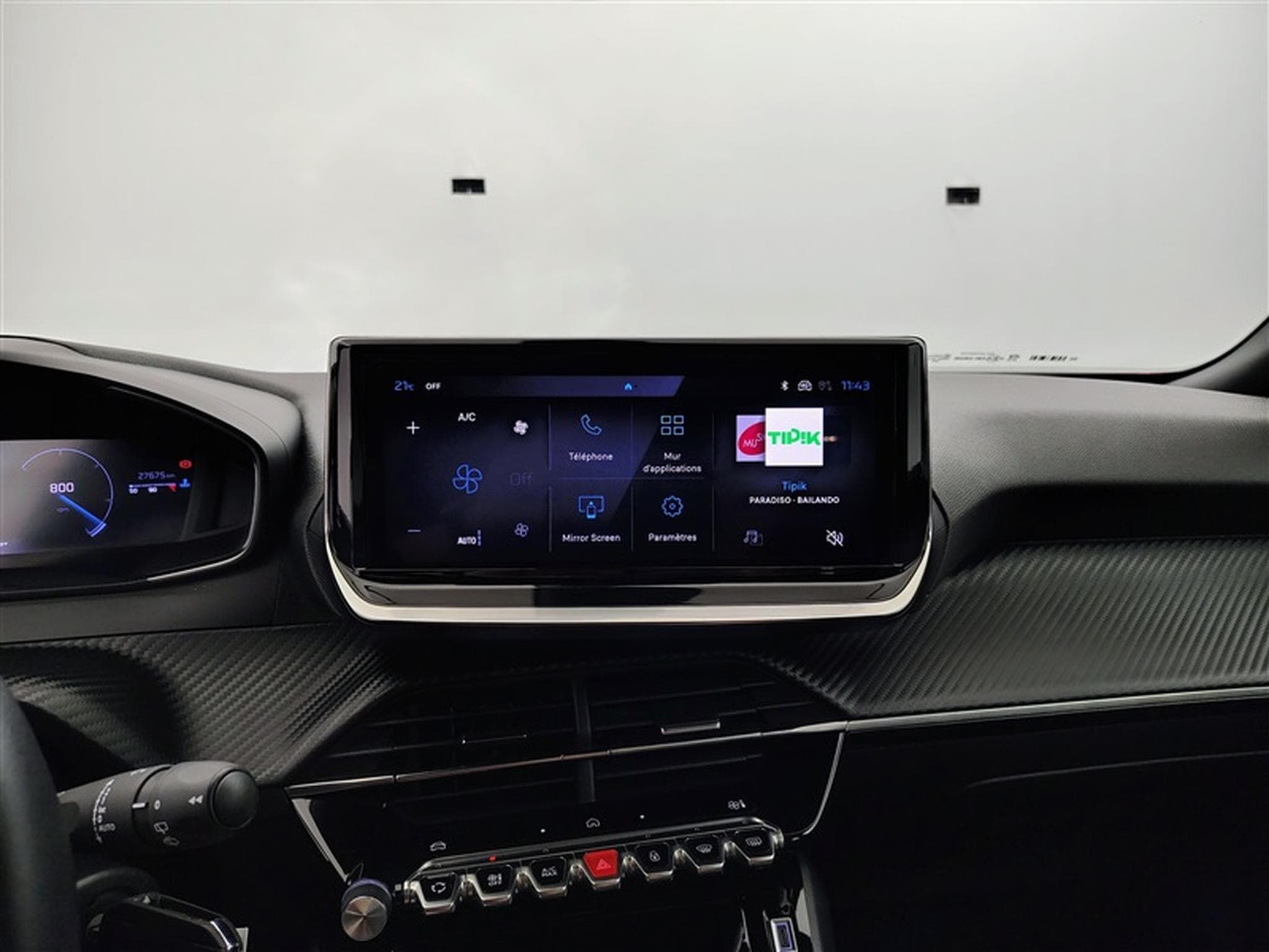 Peugeot 2008 1.2 PureTech 100cv Allure CARPLAY / FULL LED / PDC AV+AR (2024) - Photo 11