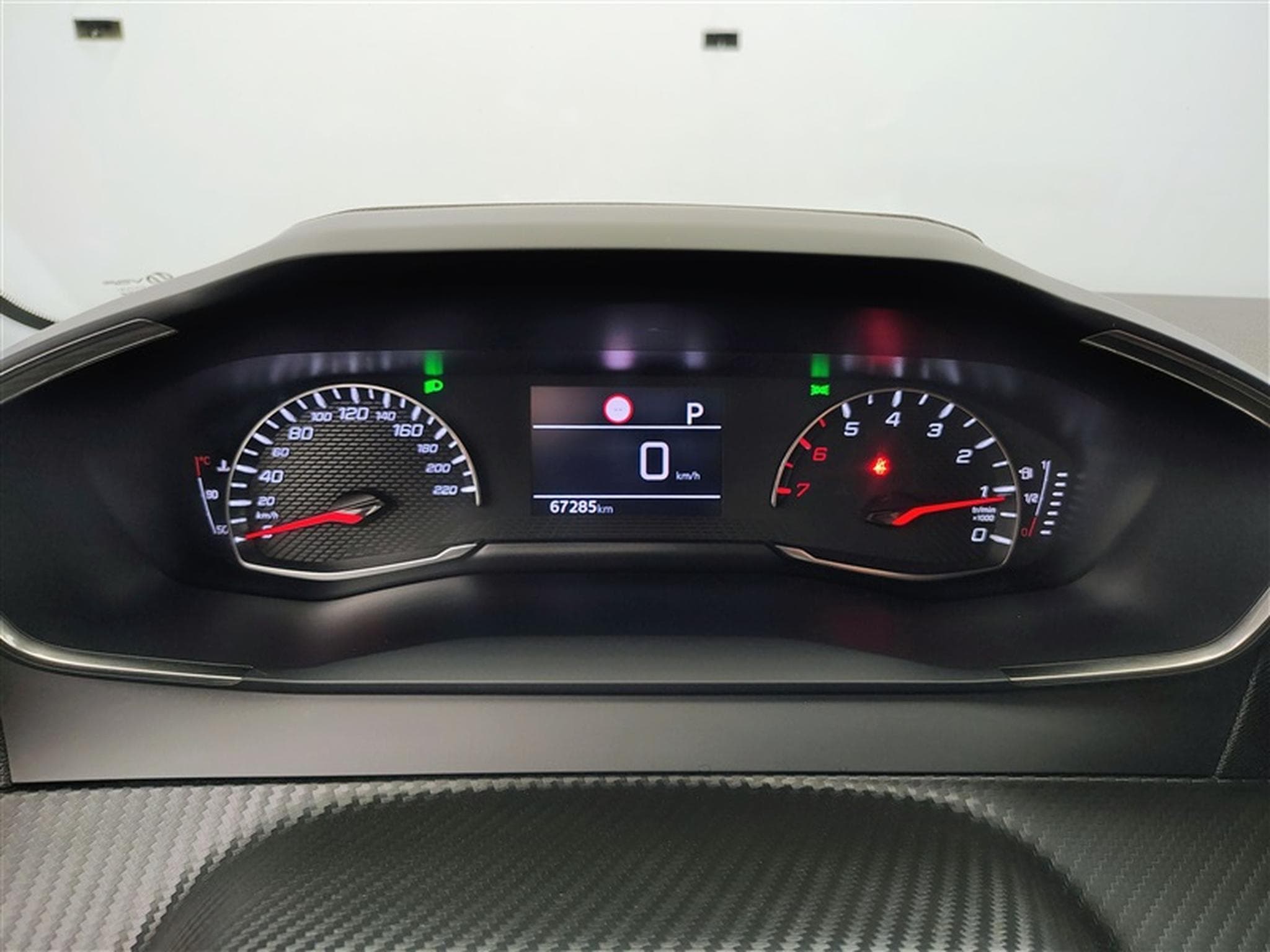Peugeot 208 1.2i PureTech 100Cv EAT8 Style NAVI / FULL LED / PDC (2023) - Foto 10