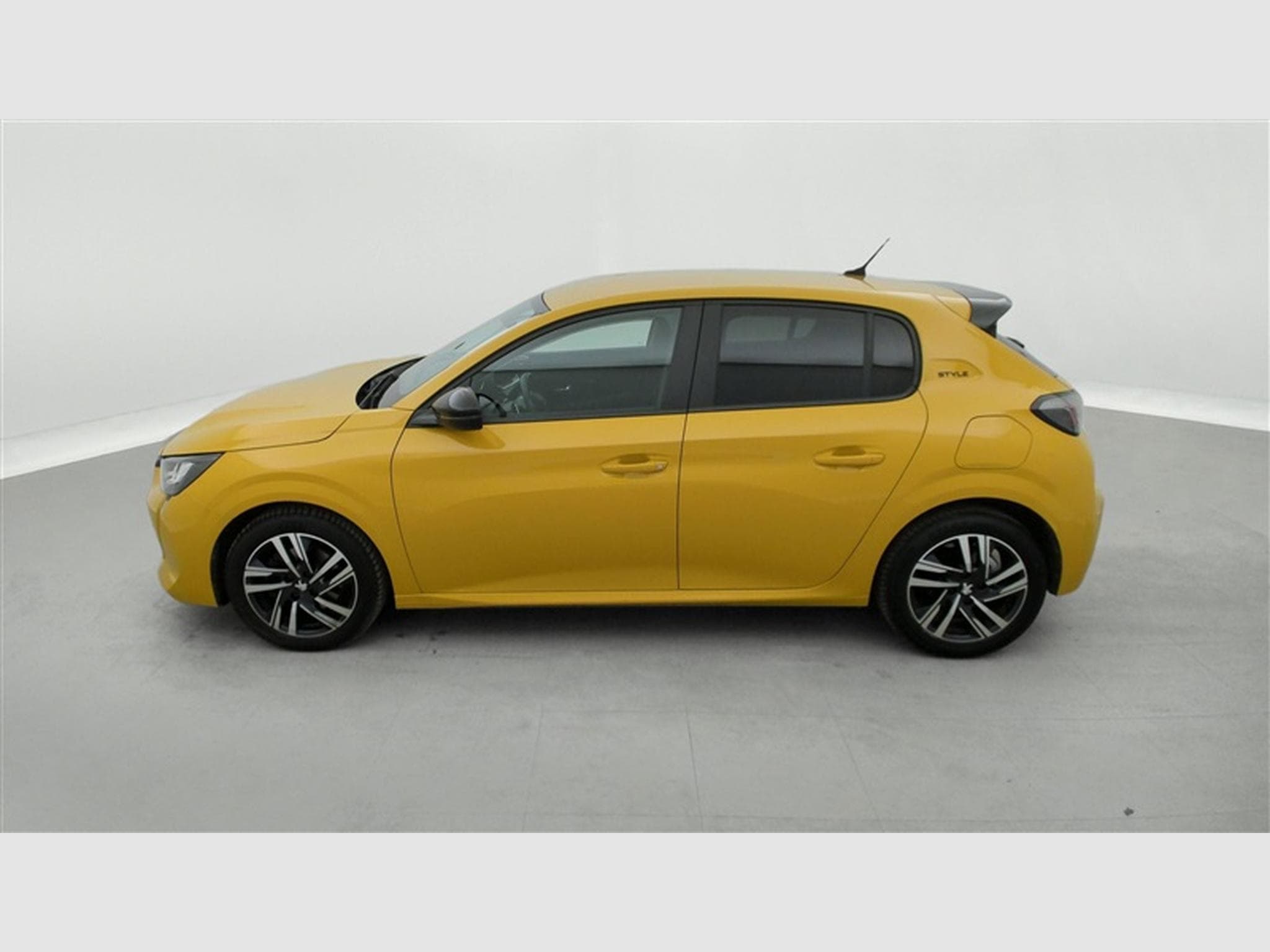 Peugeot 208 1.2i PureTech 100Cv EAT8 Style NAVI / FULL LED / PDC (2023) - Foto 3