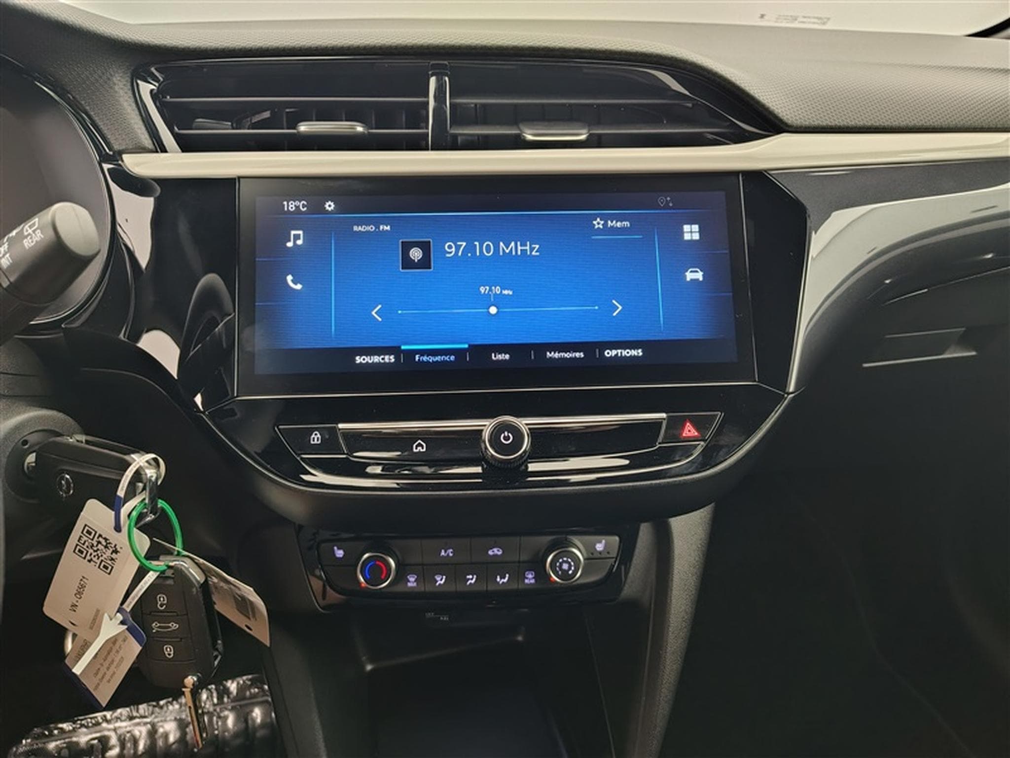 Opel Corsa 1.2 Hybrid 100cv AT GS Line CARPLAY / FULL LED / CAMERA (2026) - Photo 11