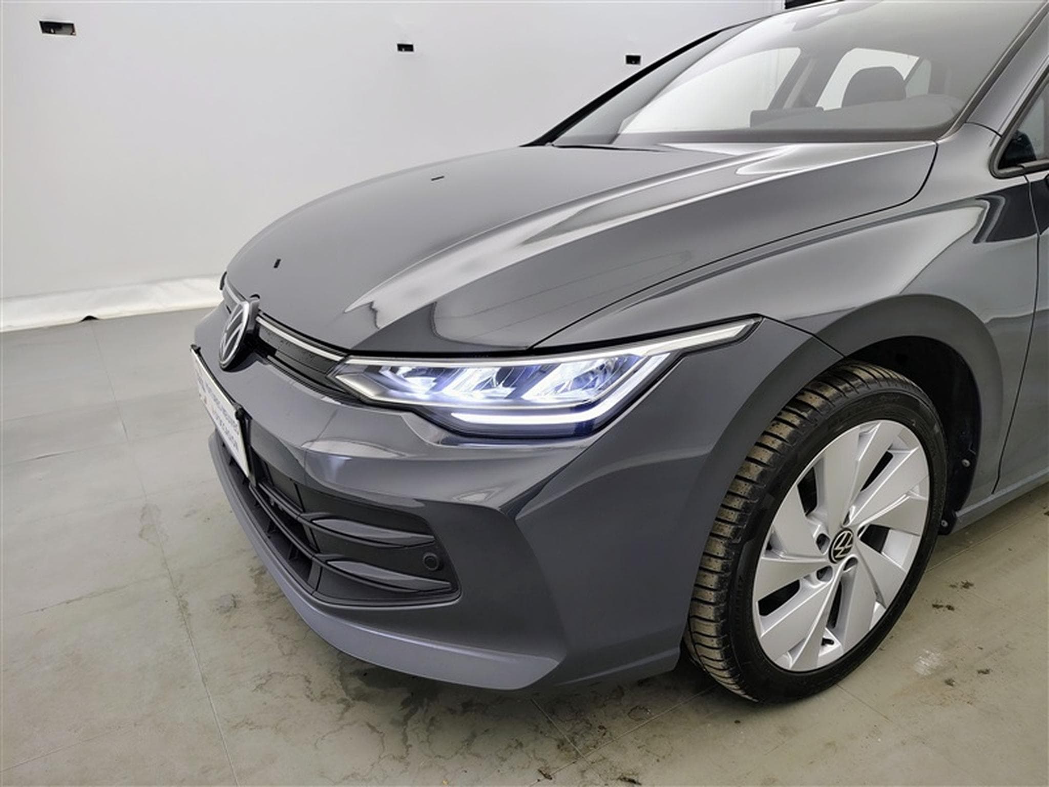 VW Golf 1.5 eTSI Life DSG/NAVI/TO PANO/FULL LED/JA17/PDC (2024) - Foto 15