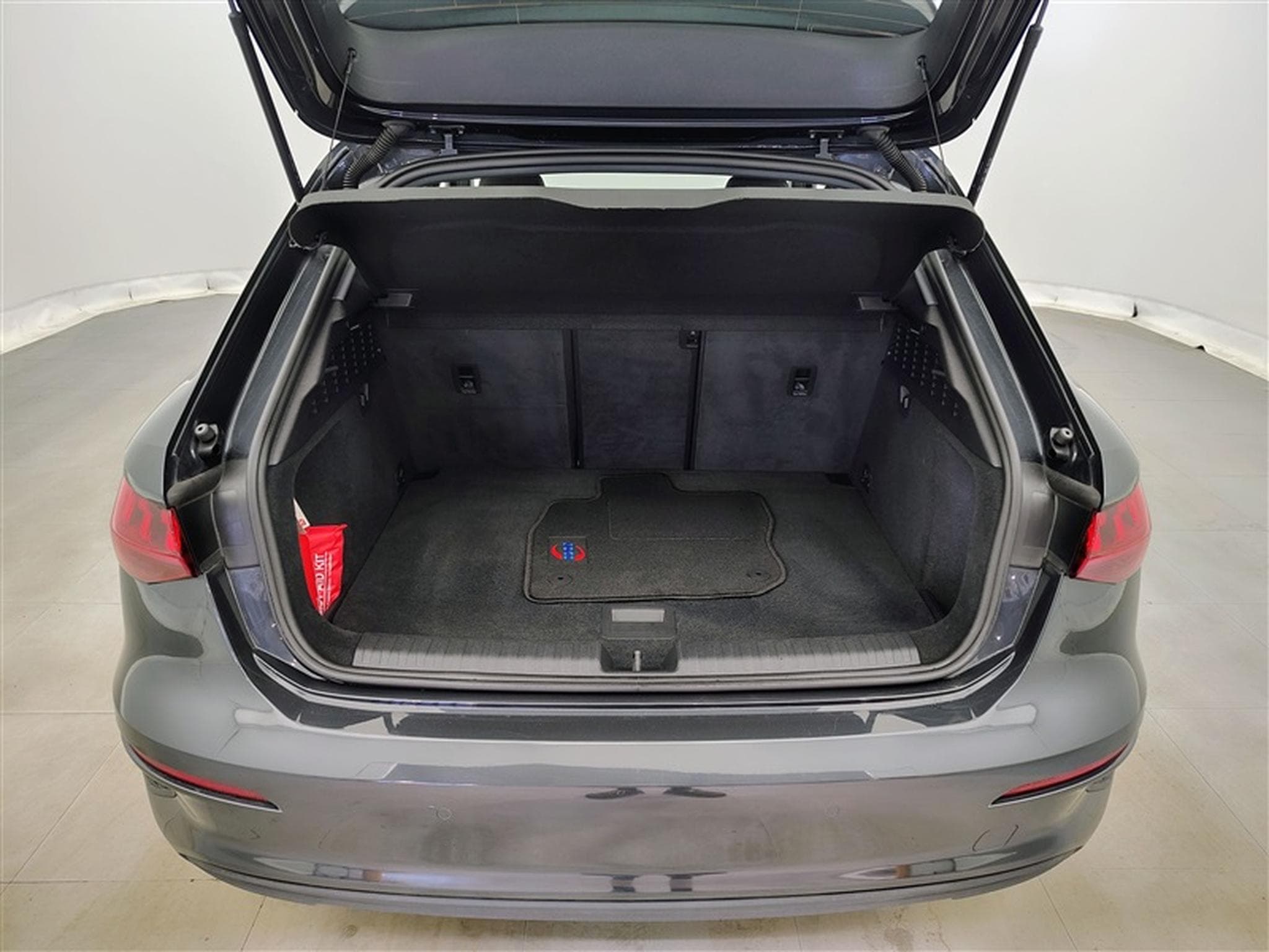Audi A3 Sportback 30 TFSI S-Tronic Cuir / Navi / Led (2022) - Foto 14