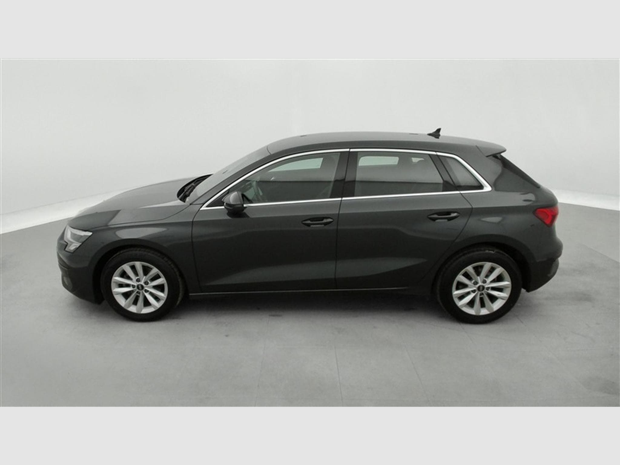 Audi A3 Sportback 30 TFSI S-Tronic Cuir / Navi / Led (2022) - Foto 3