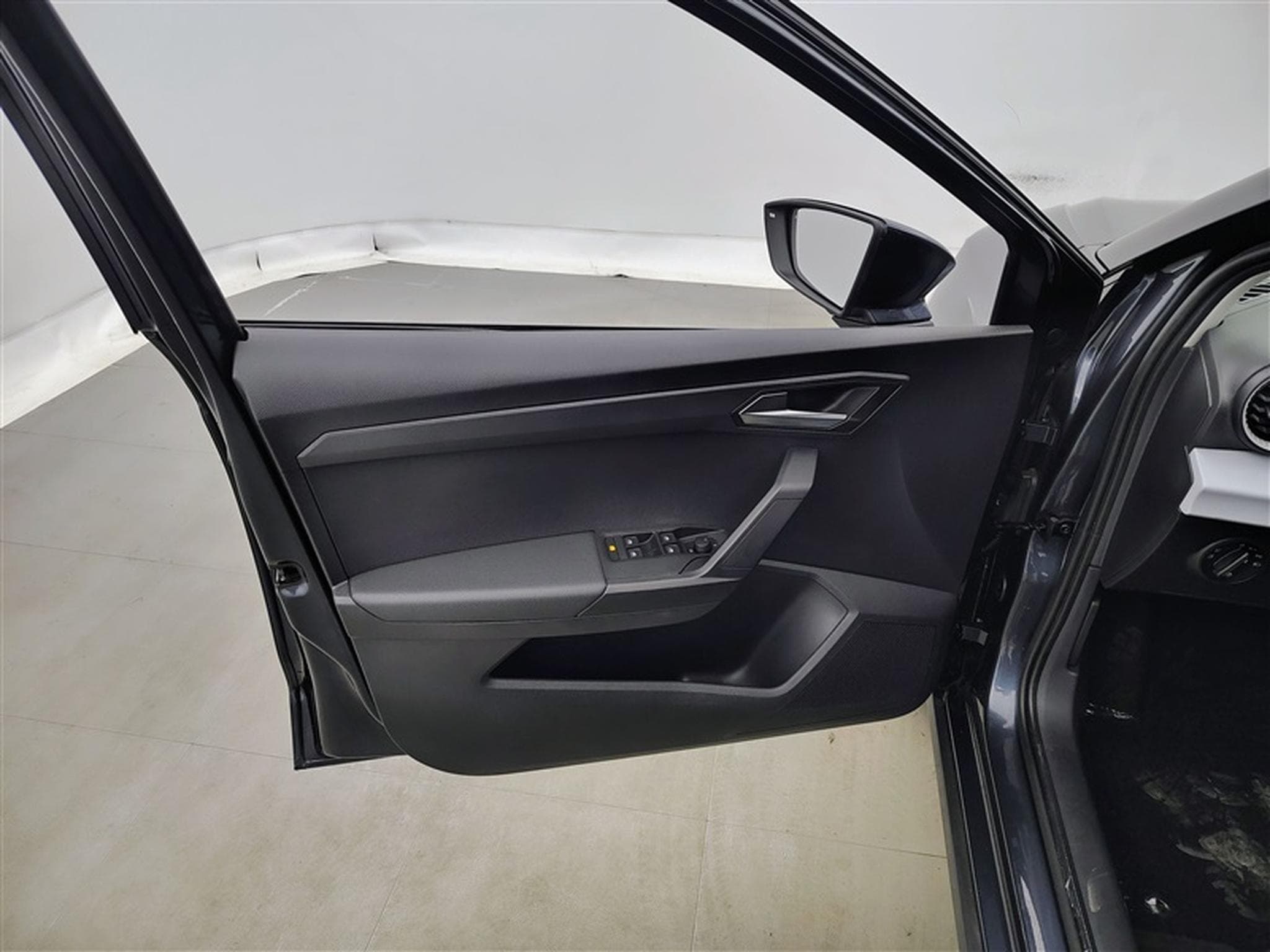 Seat Arona 1.0 TSI Style DSG  Navi/CarPlay/PDC/Front & Line Assist (2021) - Foto 16