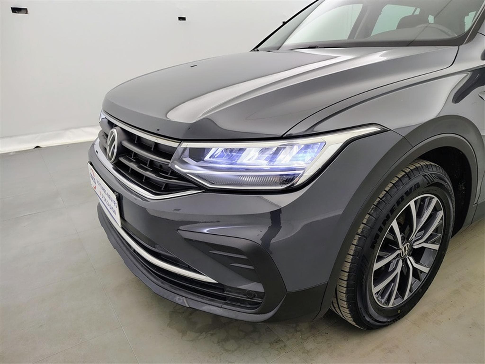 VW Tiguan 1.5 TSI ACT Life NAVI/FULL LED/JA17/PDC AV AR (2020) - Foto 14