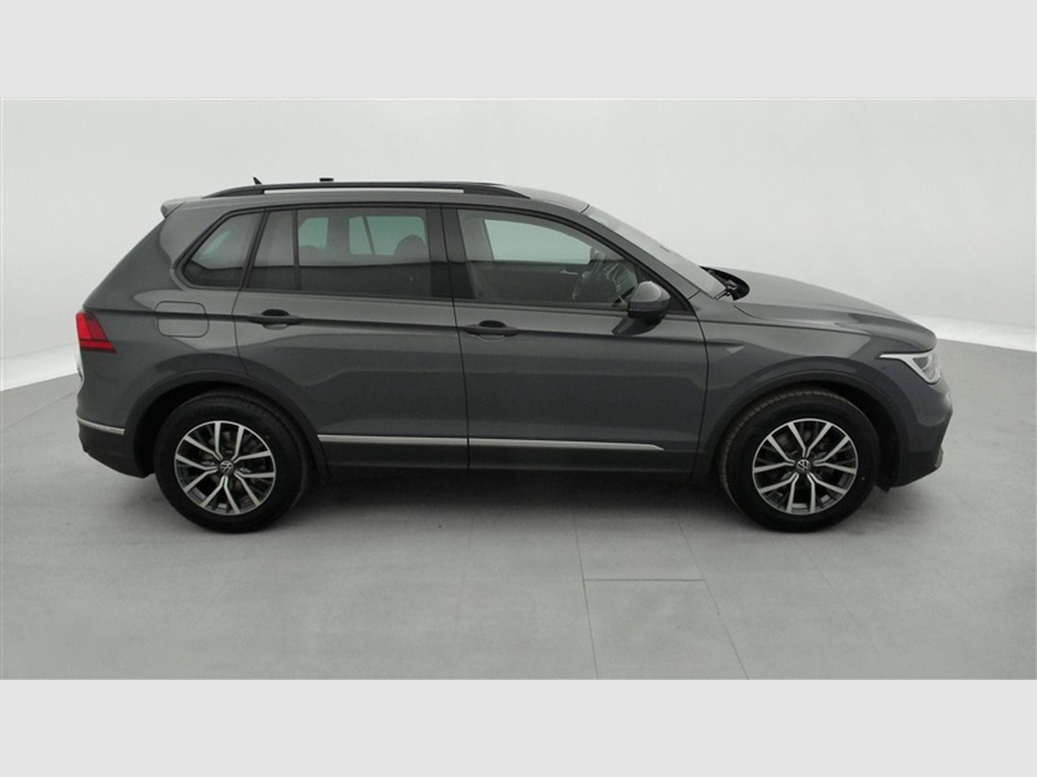 VW Tiguan 1.5 TSI ACT Life NAVI/FULL LED/JA17/PDC AV AR (2020) - Foto 22