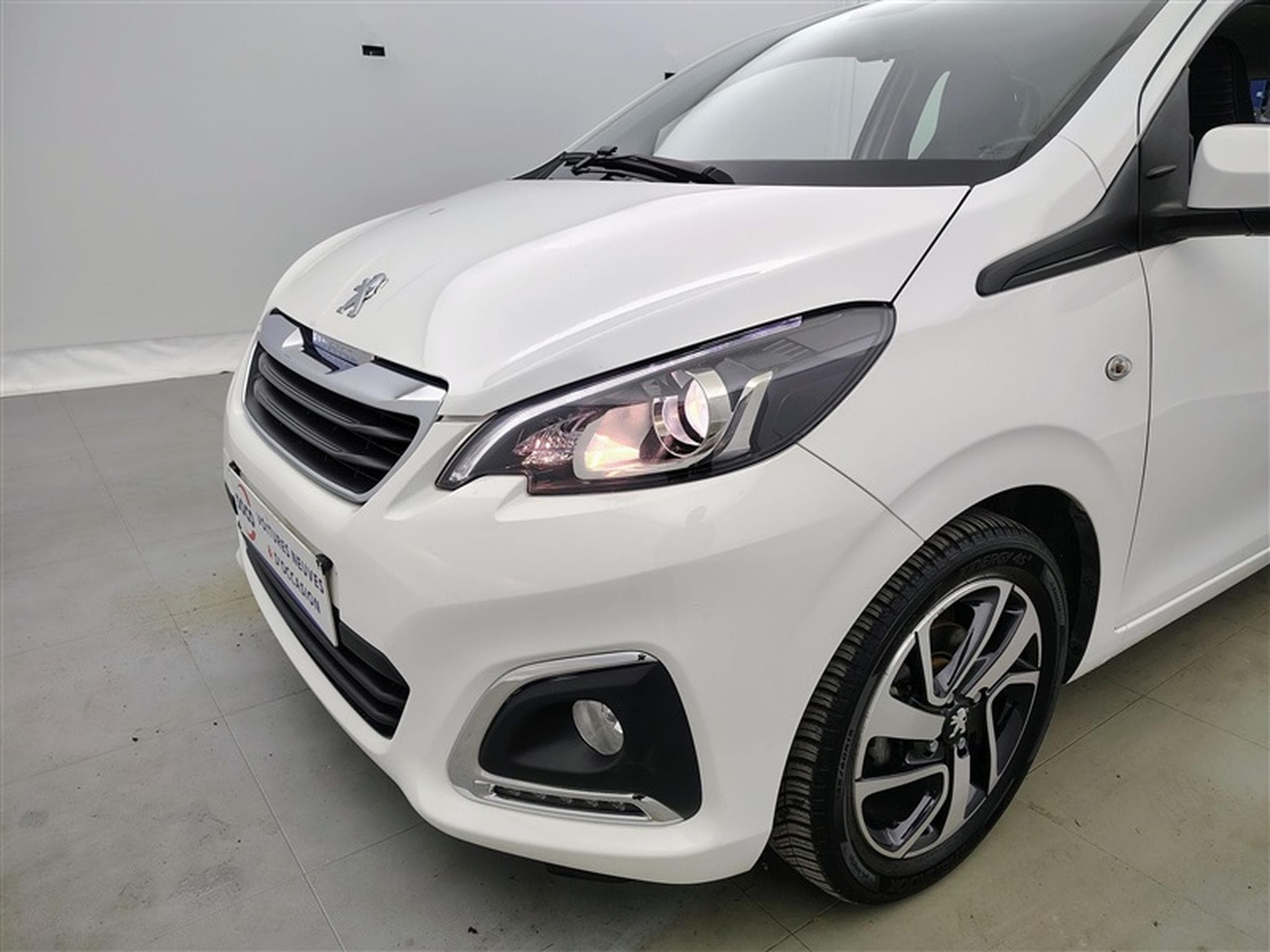 Peugeot 108 1.0 VTi Style S&S (EU6.2) (2021) - Photo 15