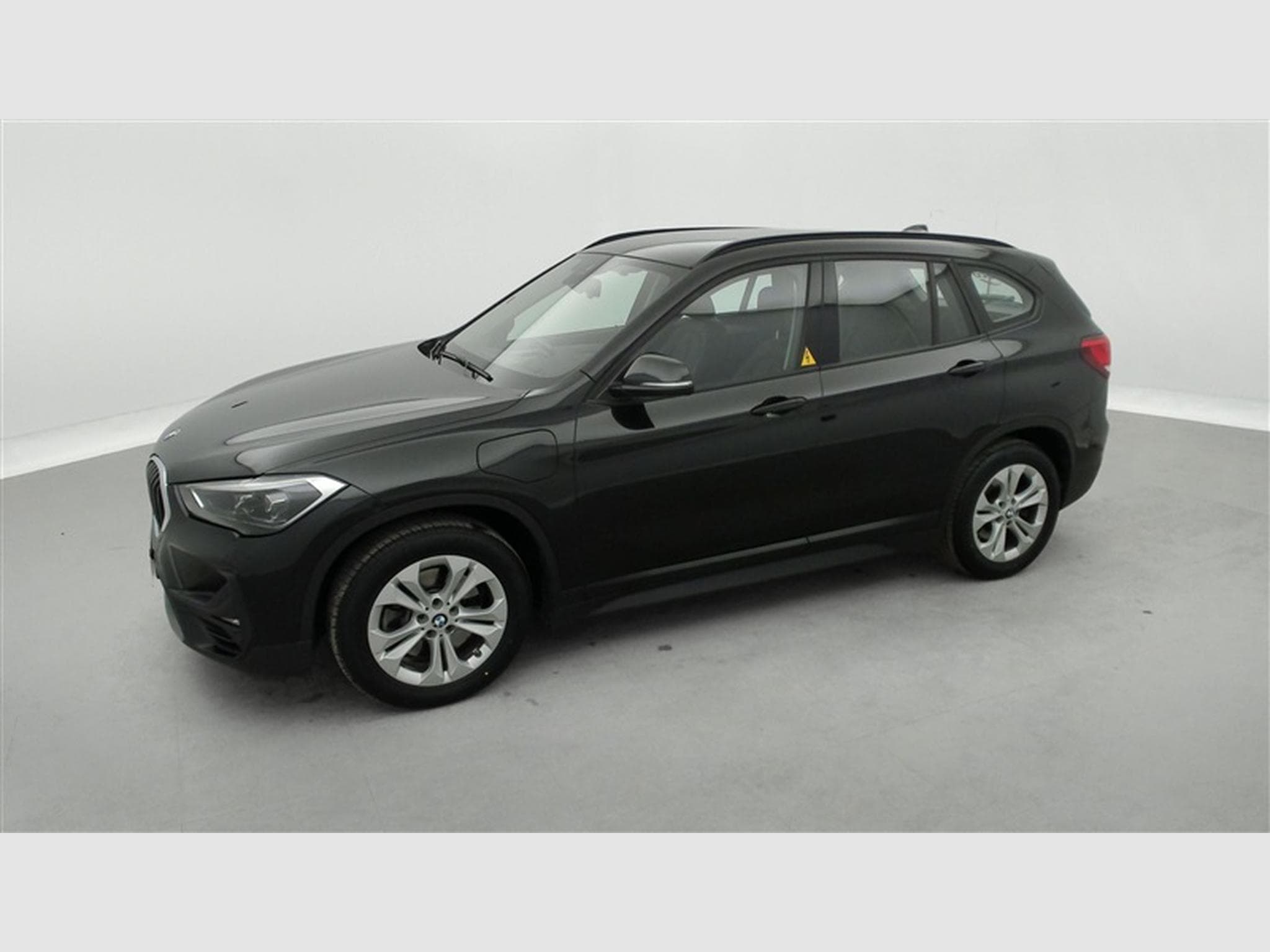 BMW X1 PHEV 1.5iA xDrive25e Cuir / Navi / Led (2021) - Foto 23