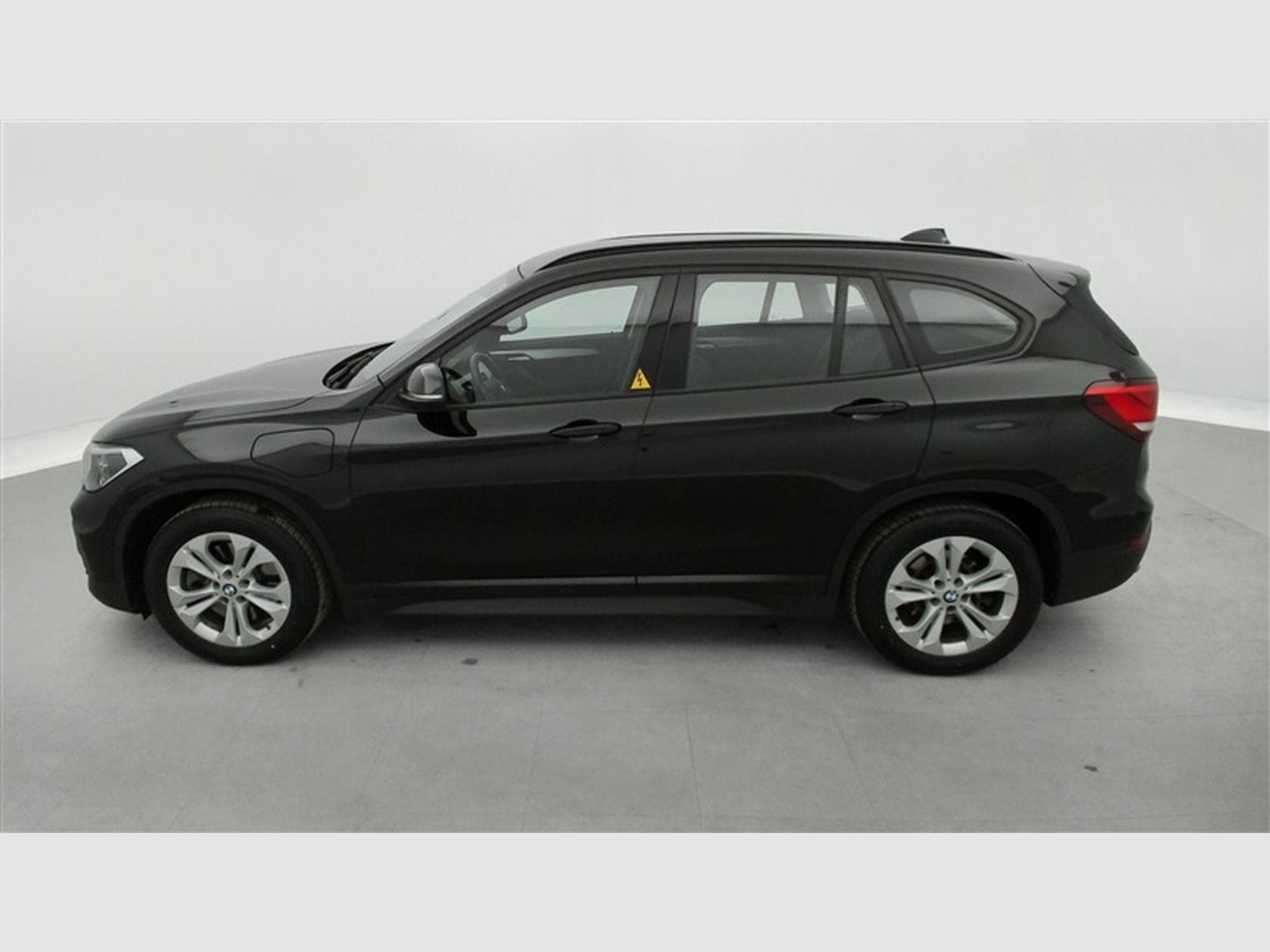 BMW X1 PHEV 1.5iA xDrive25e Cuir / Navi / Led (2021) - Foto 3