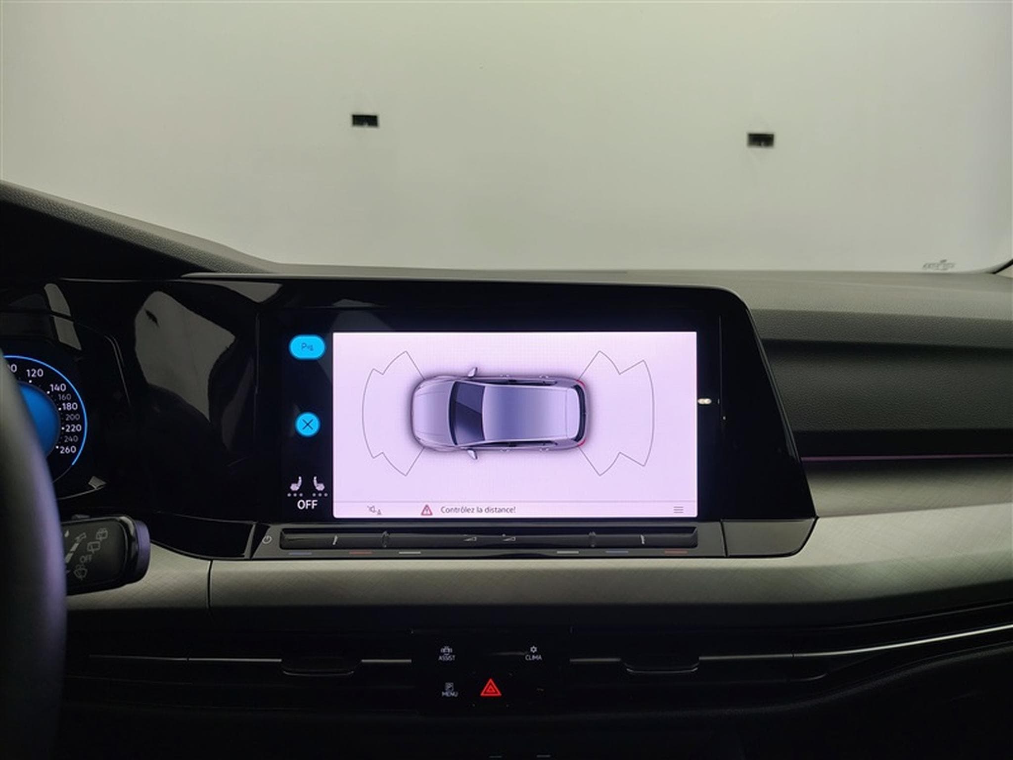 VW Golf 1.0 TSI 110 Life CARPLAY / FULL LED / ALU / PDC (2021) - Foto 18