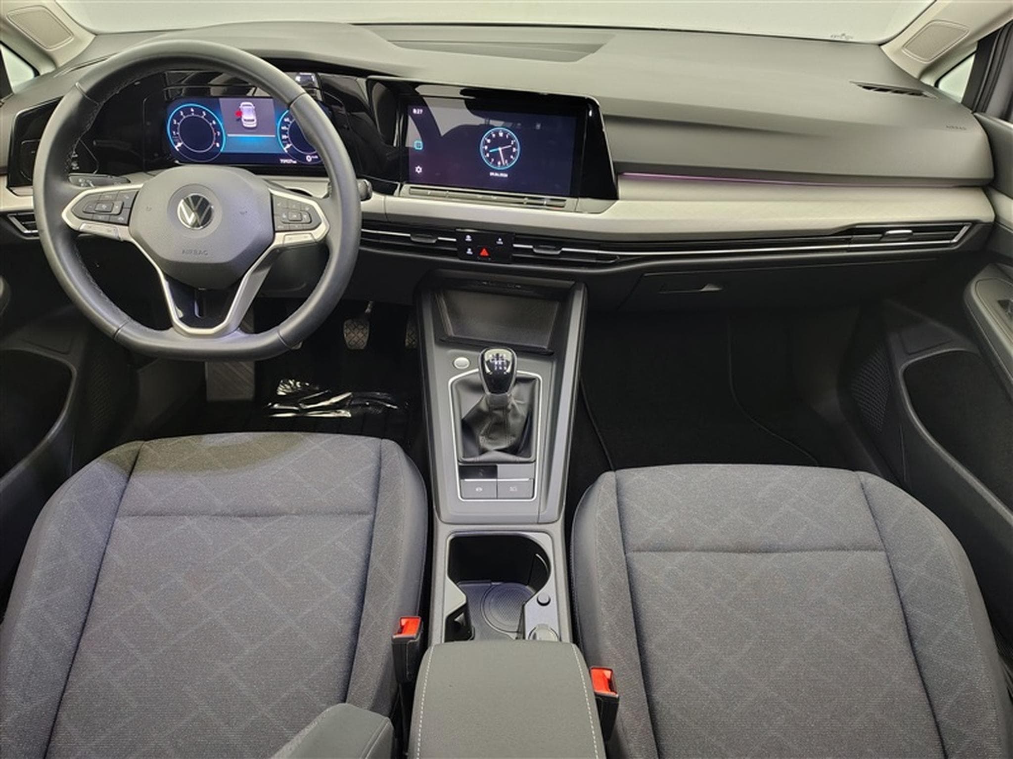 VW Golf 1.0 TSI 110 Life CARPLAY / FULL LED / ALU / PDC (2021) - Foto 8