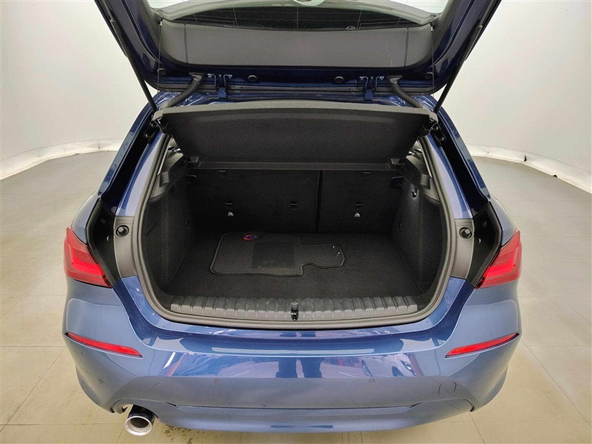 BMW 116 dA Cuir / Navi Cockpit / Led / PDC av+ar (2021) - Foto 14