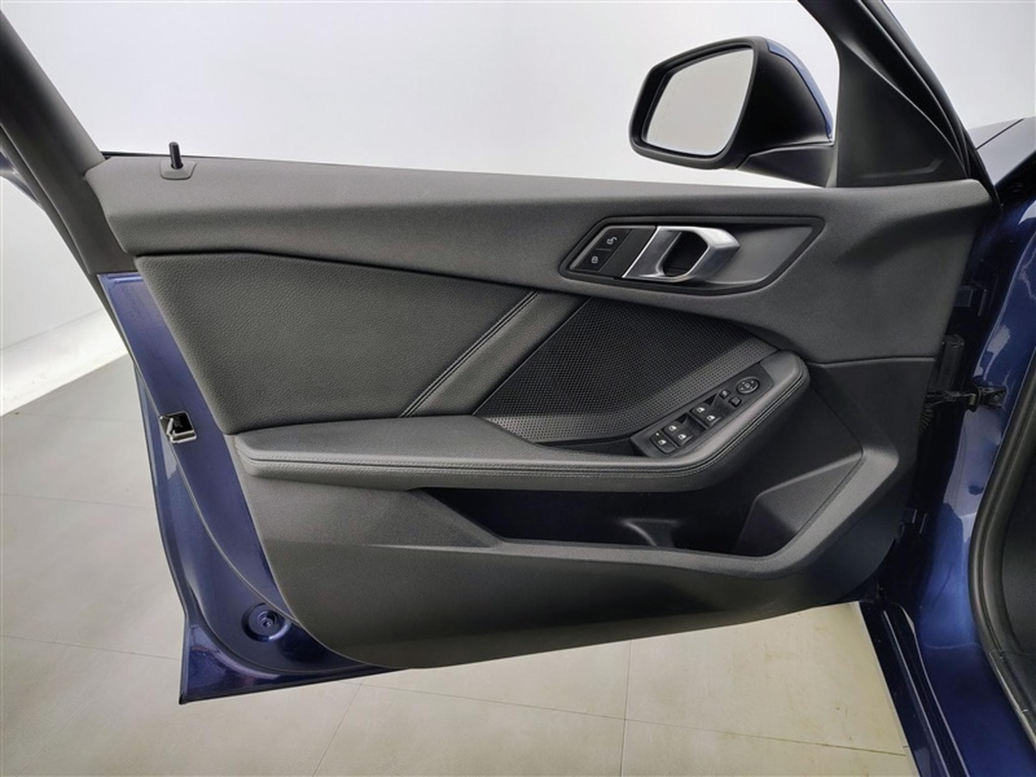 BMW 116 dA Cuir / Navi Cockpit / Led / PDC av+ar (2021) - Foto 17