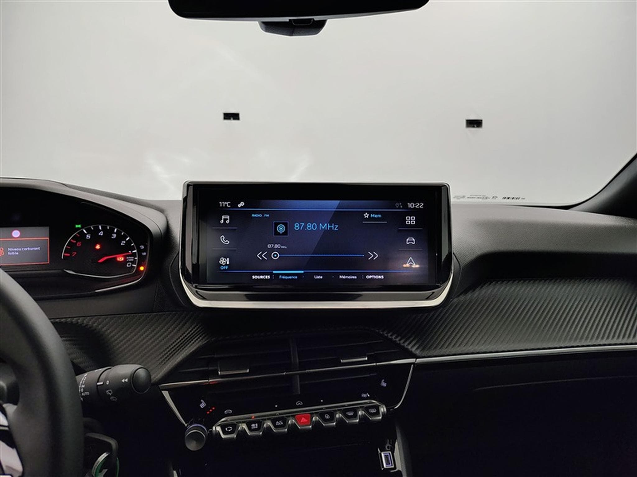 Peugeot 2008 1.2 PureTech 100Cv Style CARPLAY / FULL LED / PDC (2025) - Foto 11
