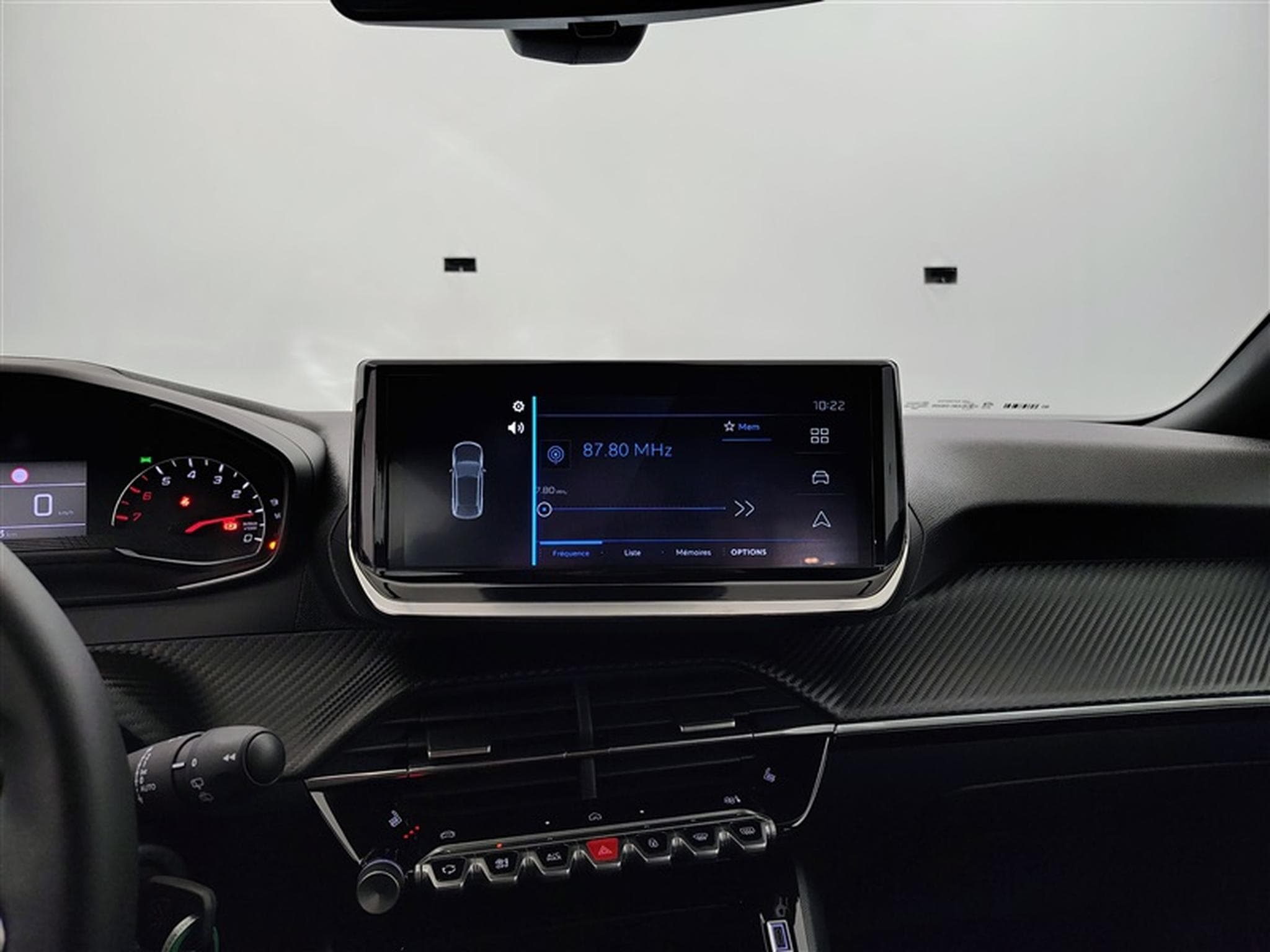 Peugeot 2008 1.2 PureTech 100Cv Style CARPLAY / FULL LED / PDC (2025) - Foto 18