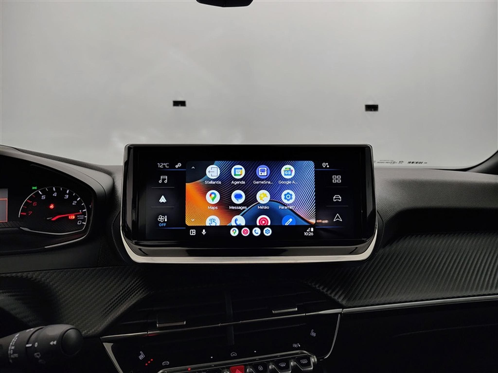 Peugeot 2008 1.2 PureTech 100Cv Style CARPLAY / FULL LED / PDC (2025) - Foto 20