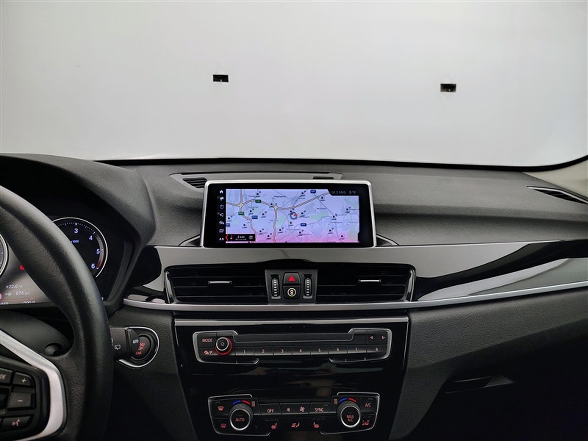 BMW X1 1.5 d sDrive16 Navi / PDC av+ar / Toit Pano (2021) - Foto 11