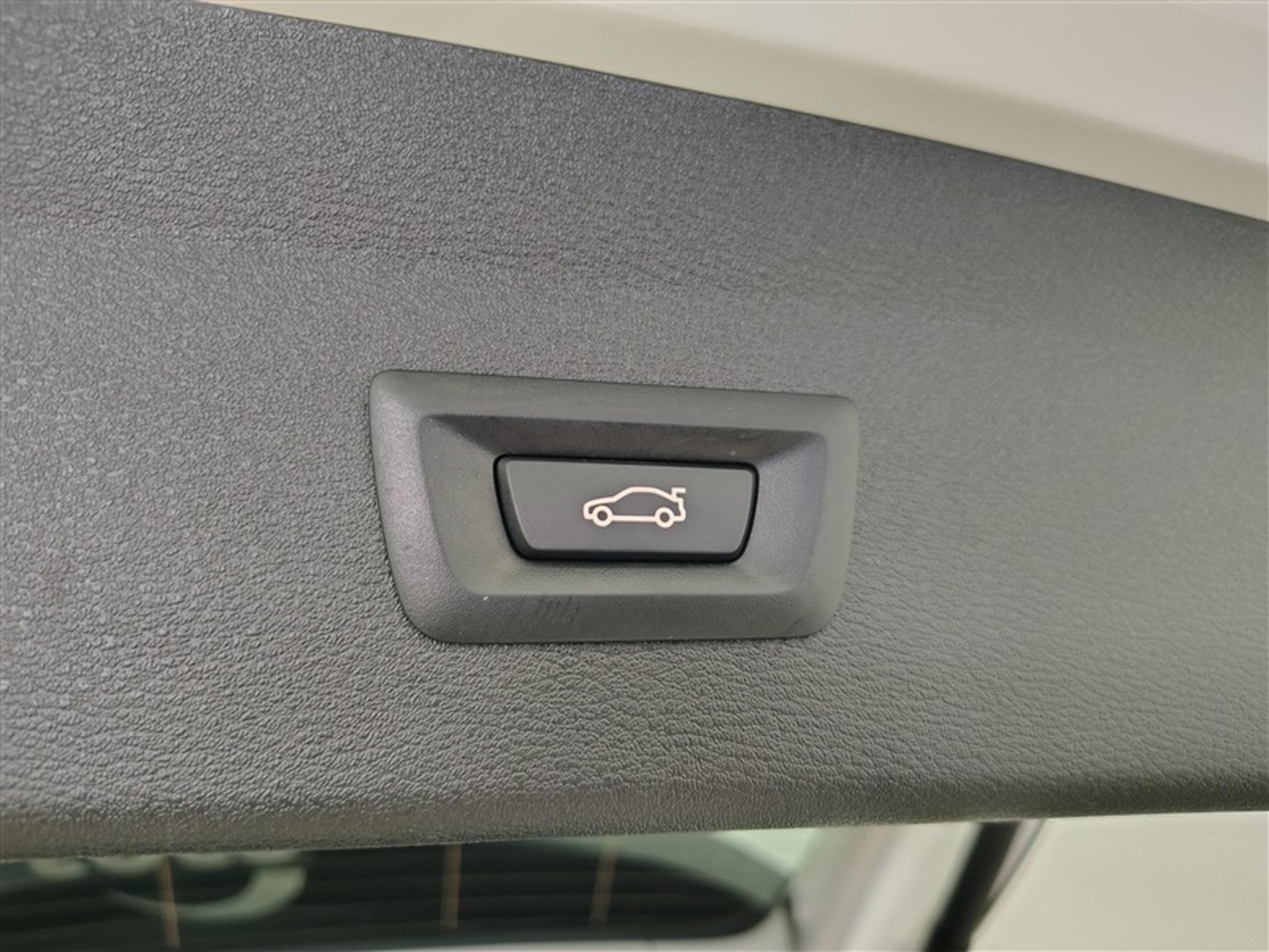 BMW X1 1.5 d sDrive16 Navi / PDC av+ar / Toit Pano (2021) - Foto 19