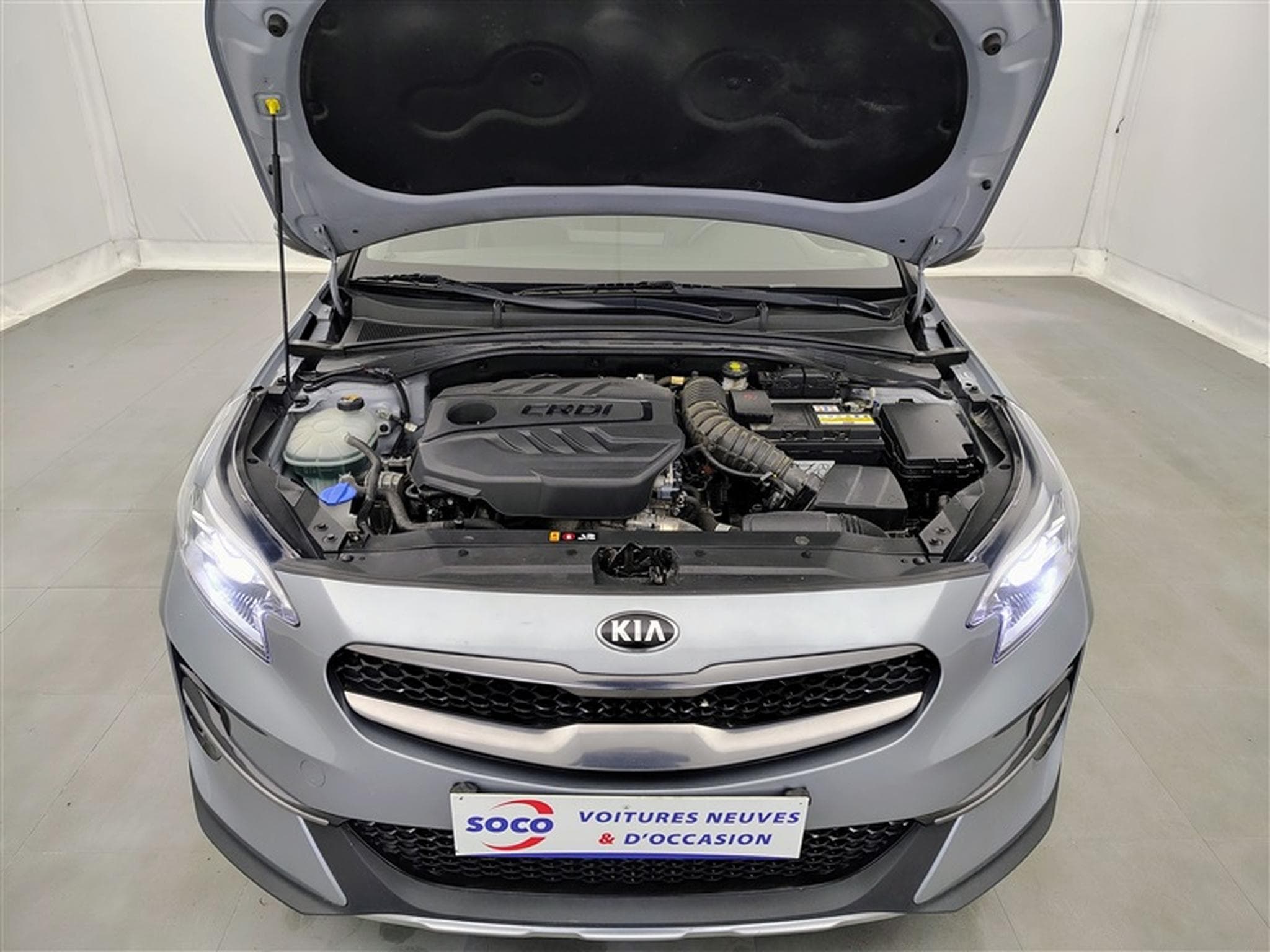 Kia XCeed 1.6 CRDi MHEV Business Line NAVI/ FULL LED / CAMERA / JA 18" (2021) - Photo 18